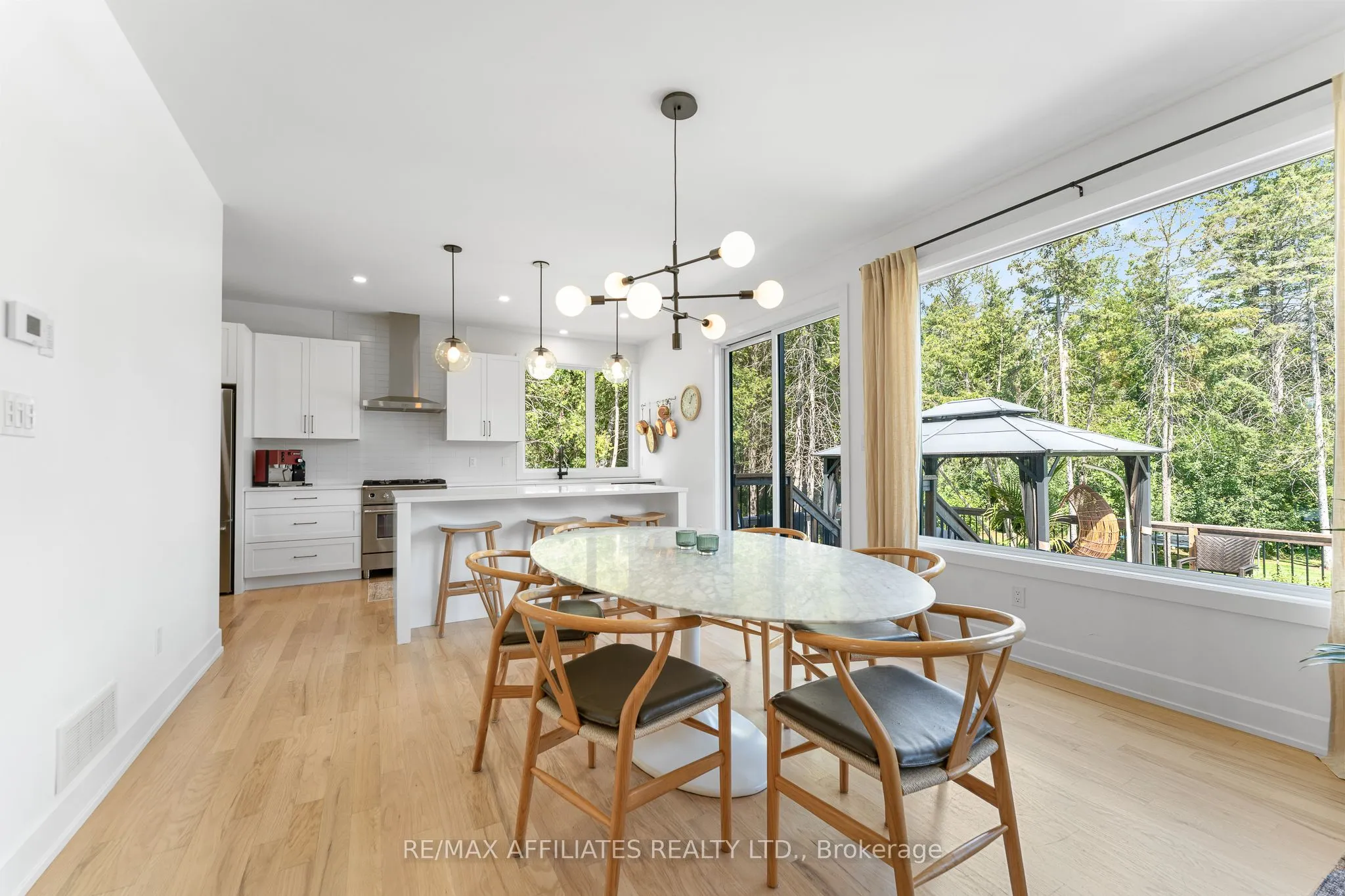 325 RIDGEMONT Drive