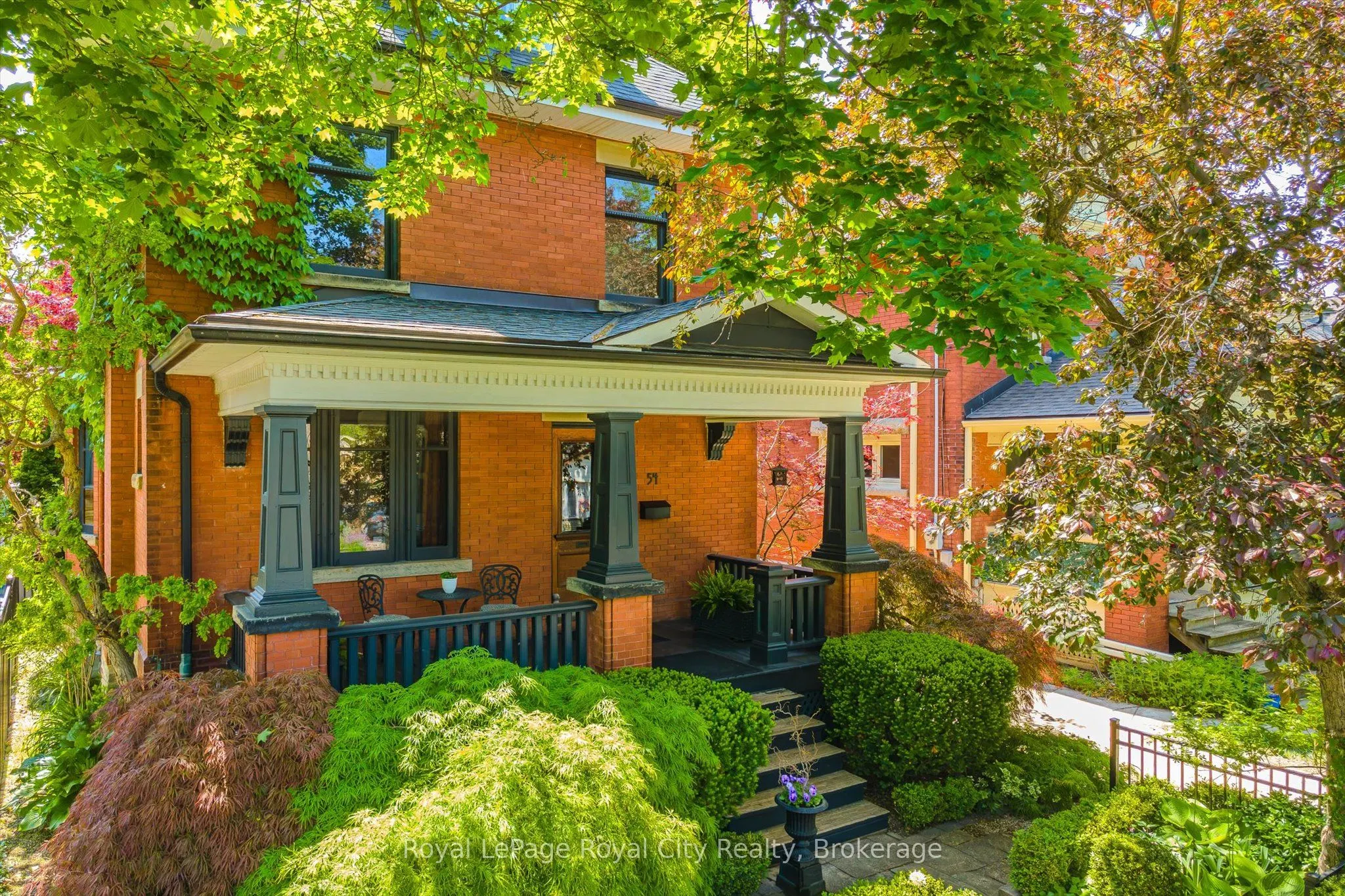 54 Clinton Street