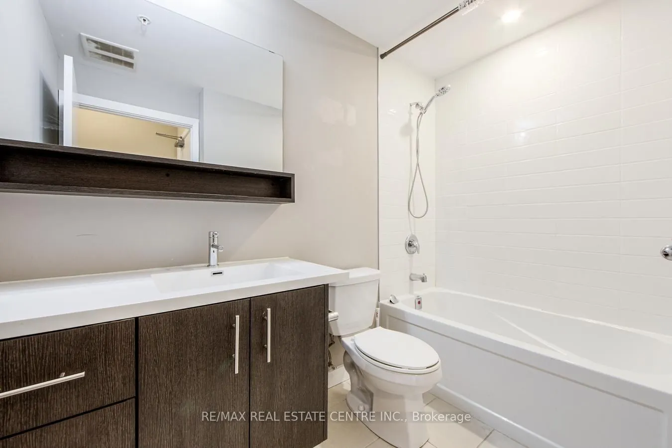10 Esplanade Lane, #313