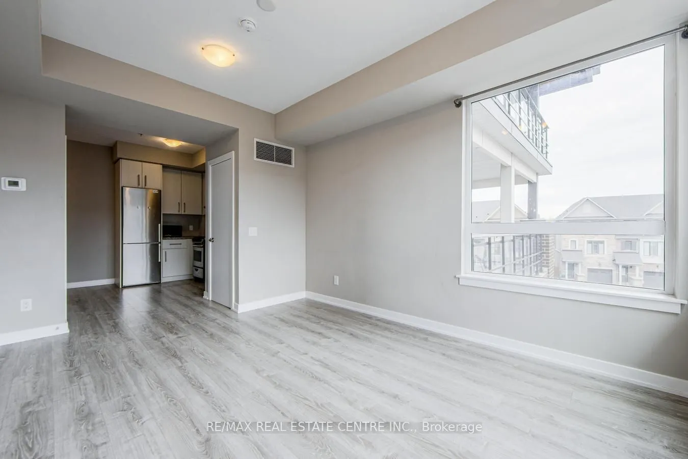 10 Esplanade Lane, #313
