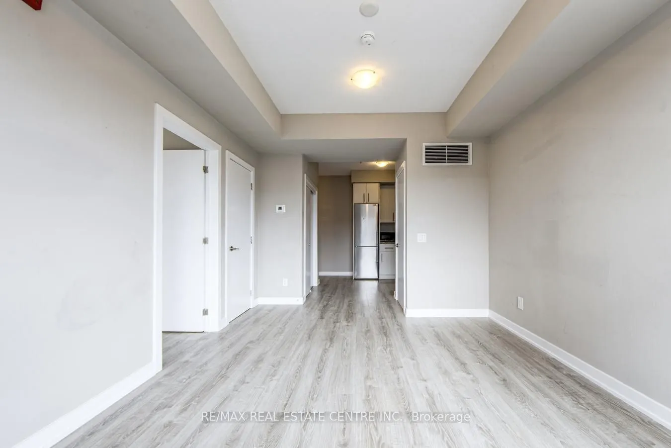 10 Esplanade Lane, #313