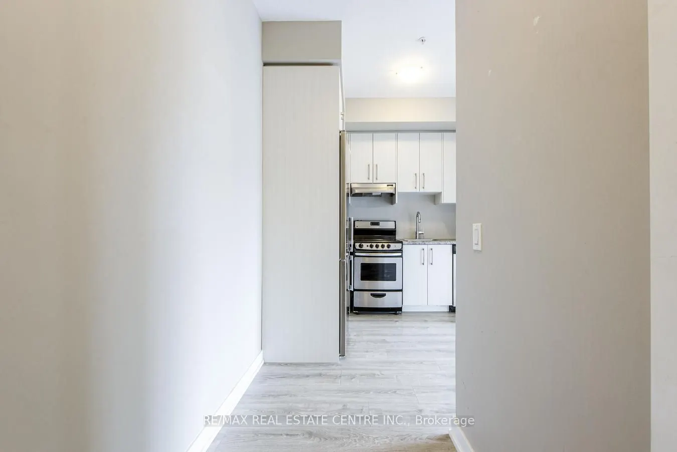 10 Esplanade Lane, #313