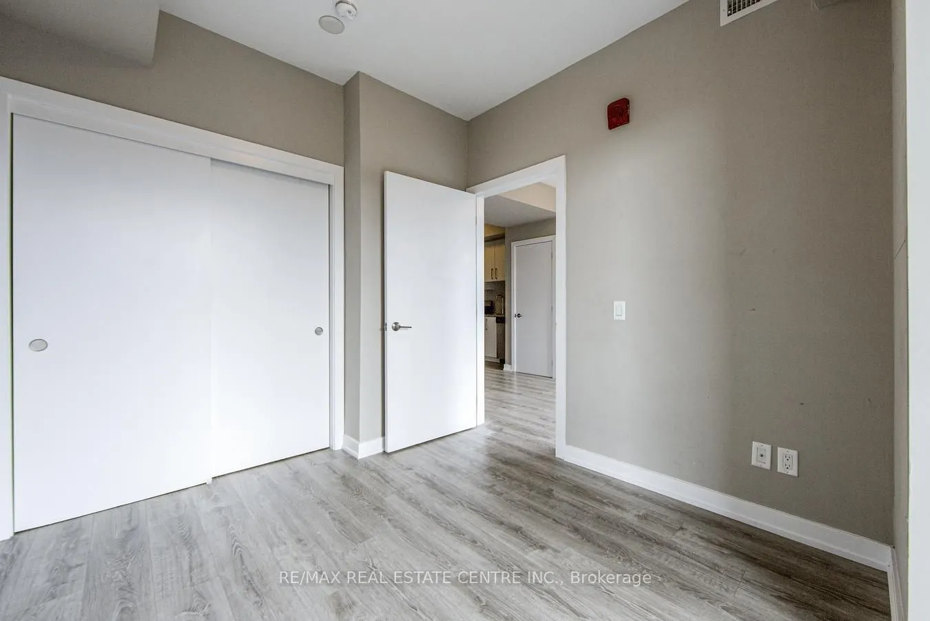 10 Esplanade Lane, #313