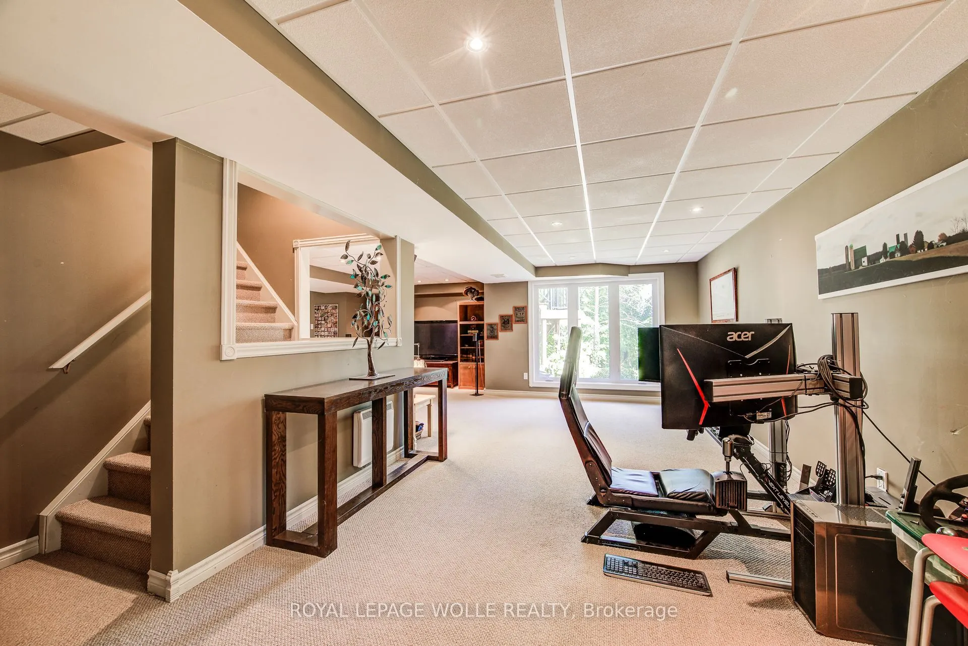 33 Tinatawa Court