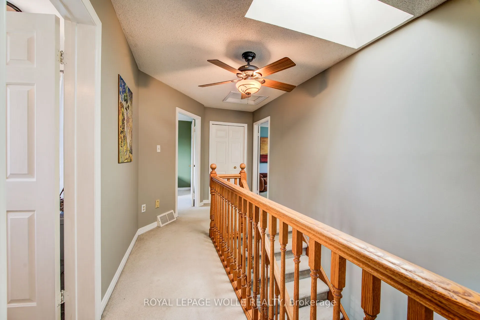 33 Tinatawa Court