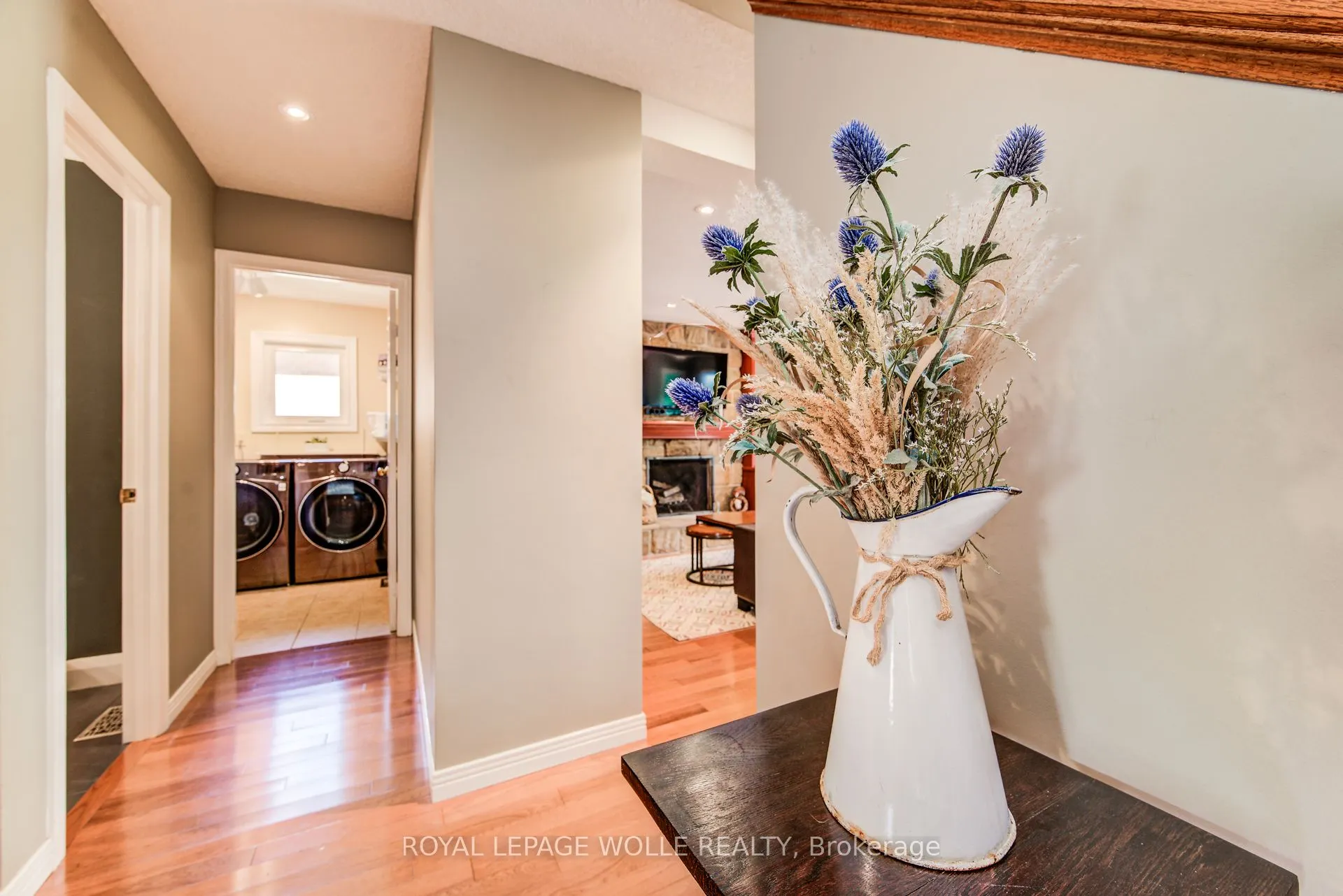 33 Tinatawa Court