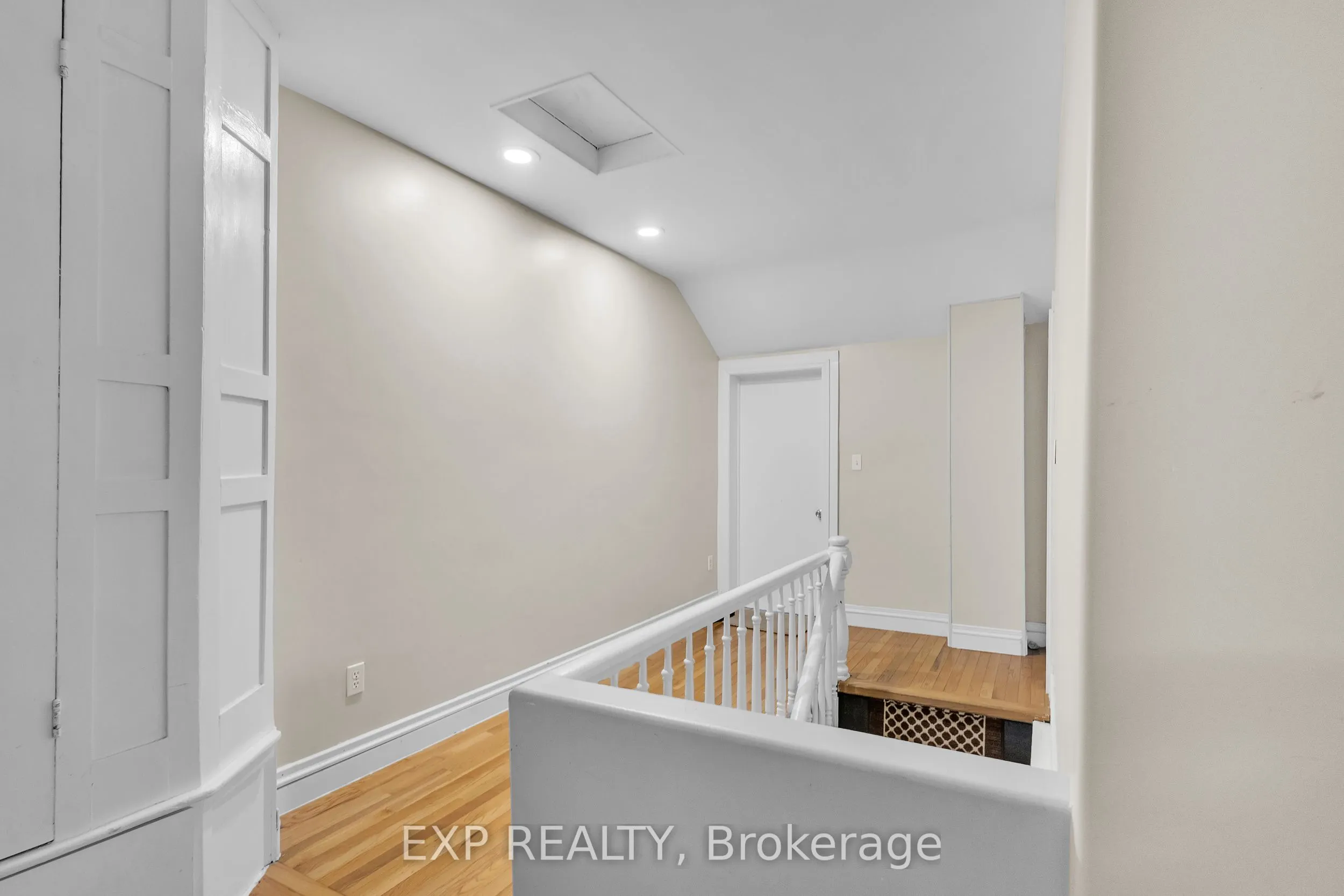 228 Main Street, #Unit 3