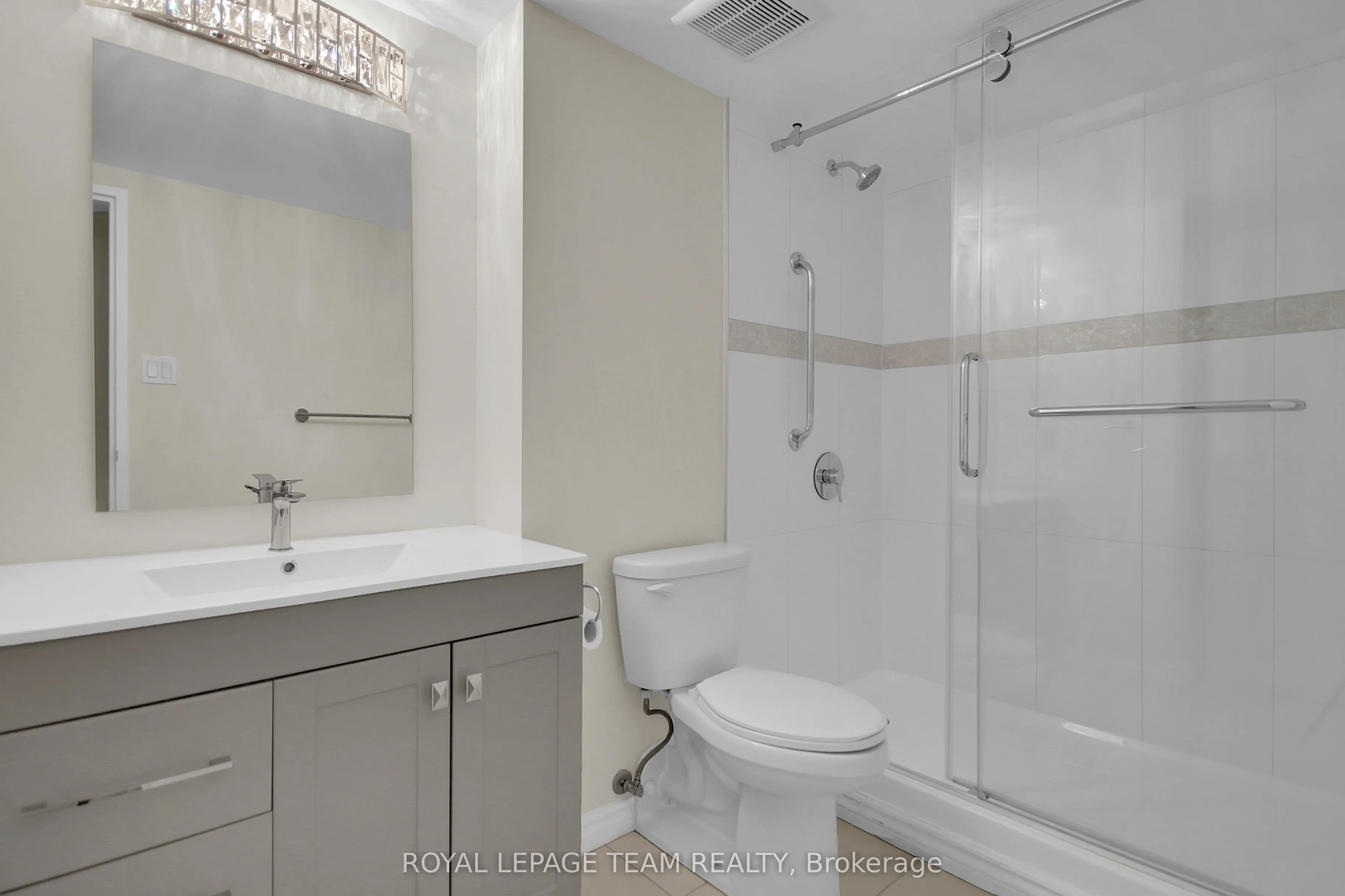 100 Grant Carman Drive, #804