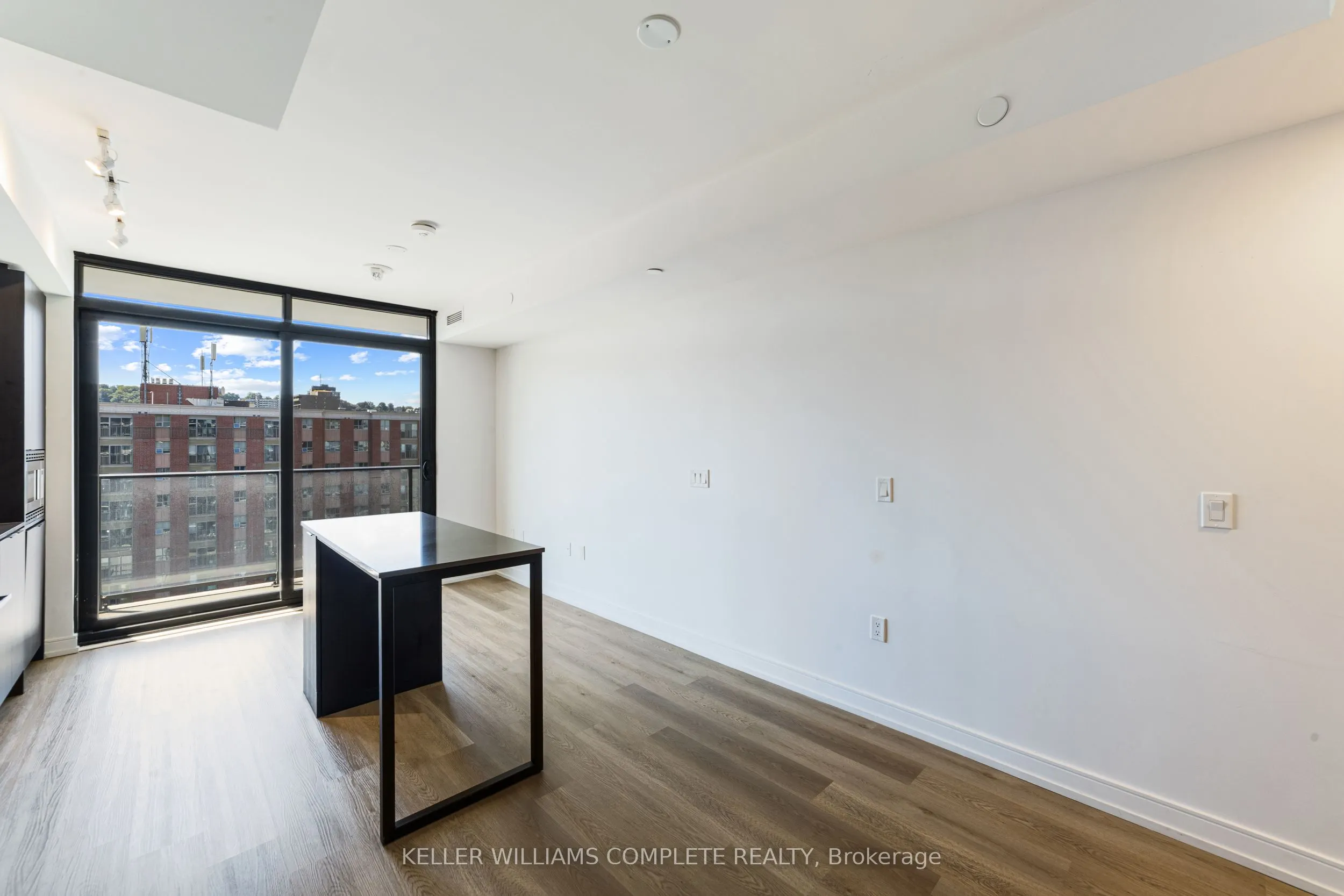 1 Jarvis Street, #1102