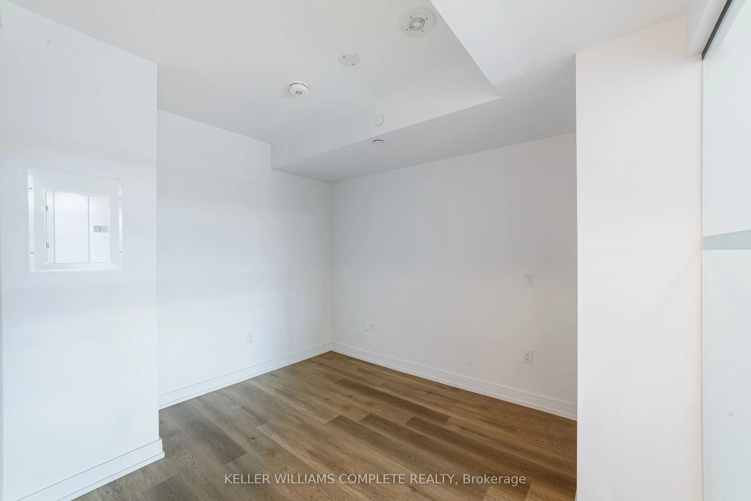 1 Jarvis Street, #1102