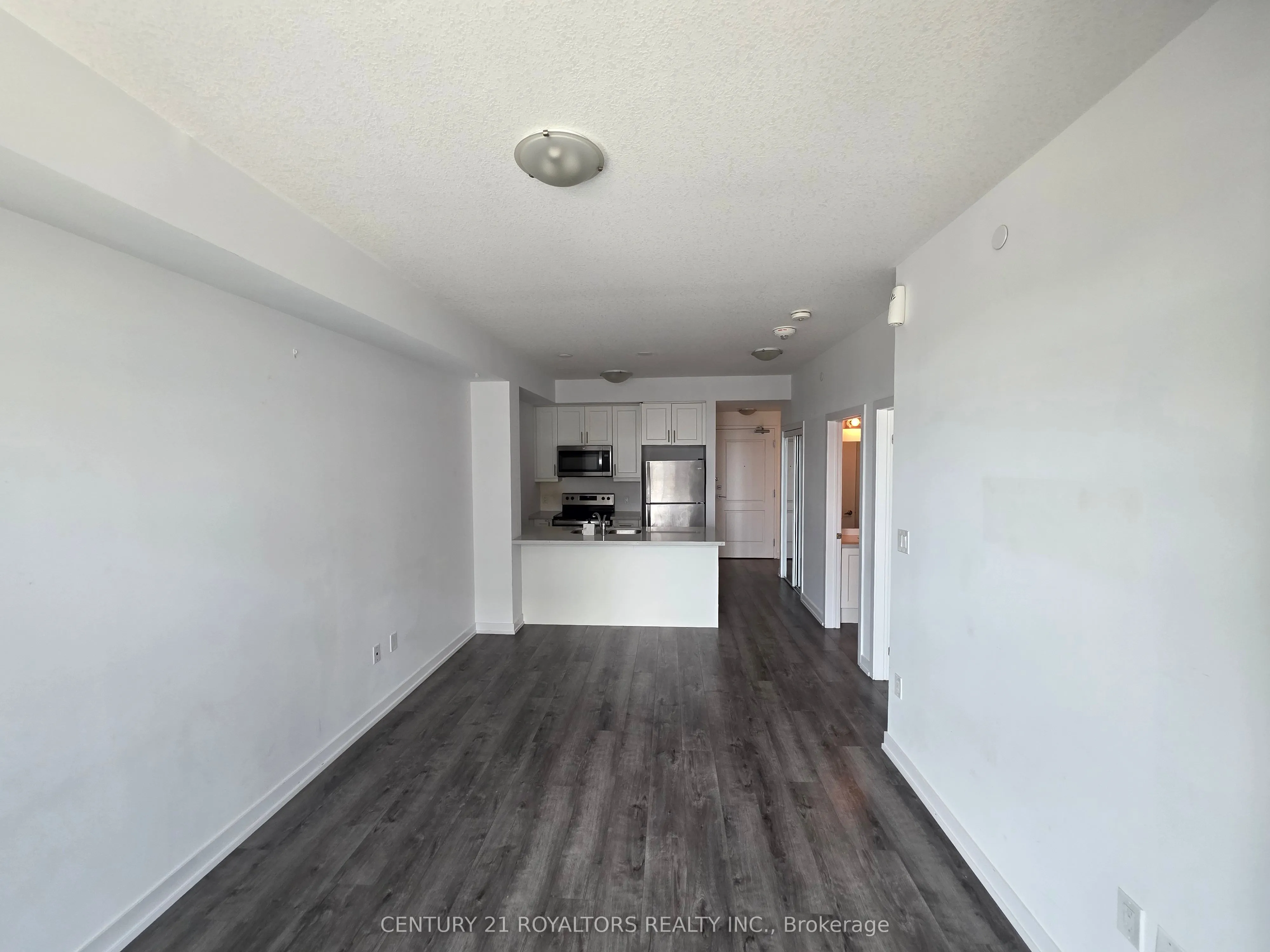 450 Dundas Street, #610