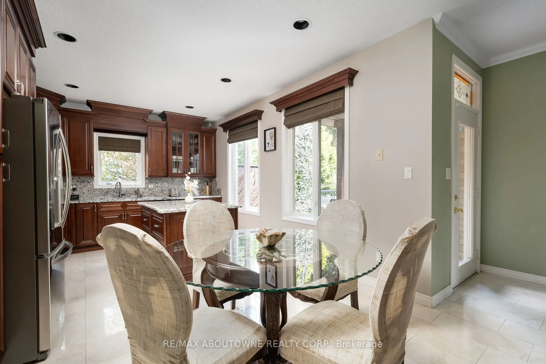 42 Pearwood Court