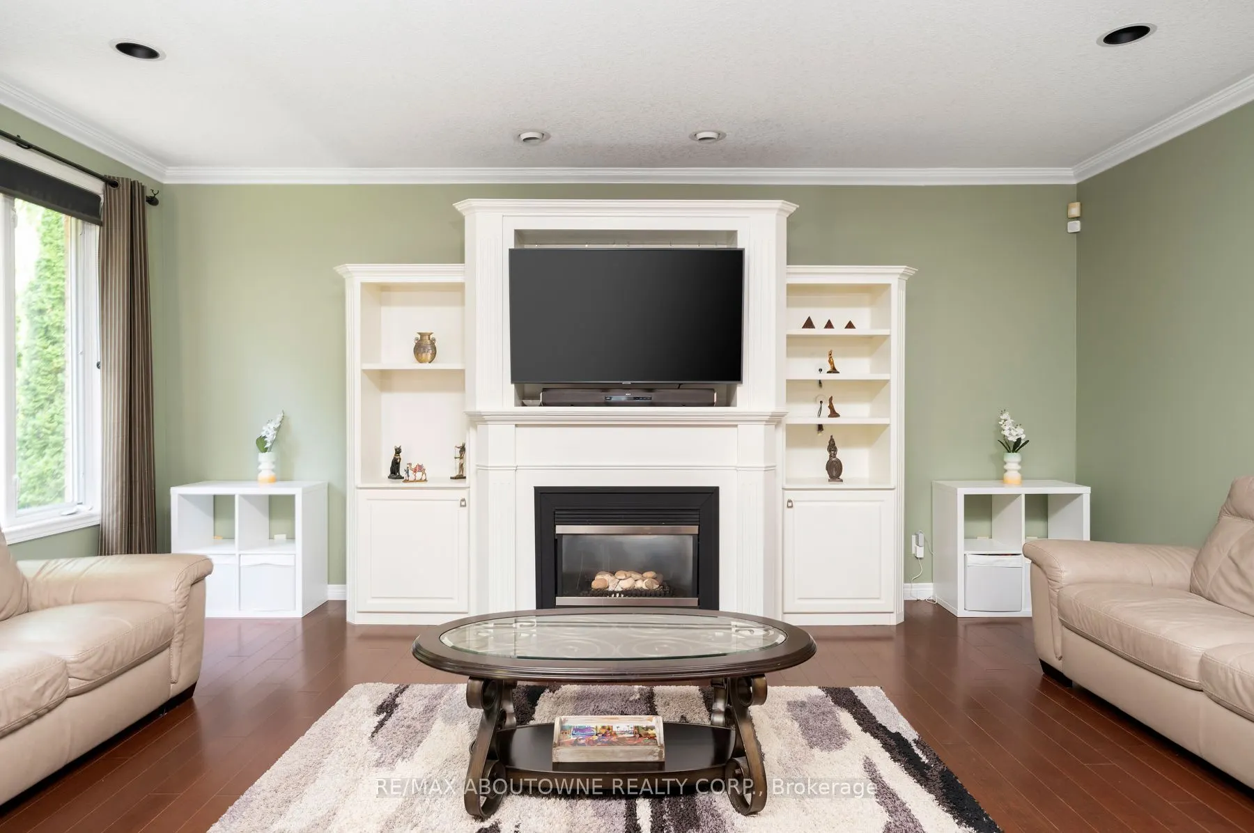42 Pearwood Court