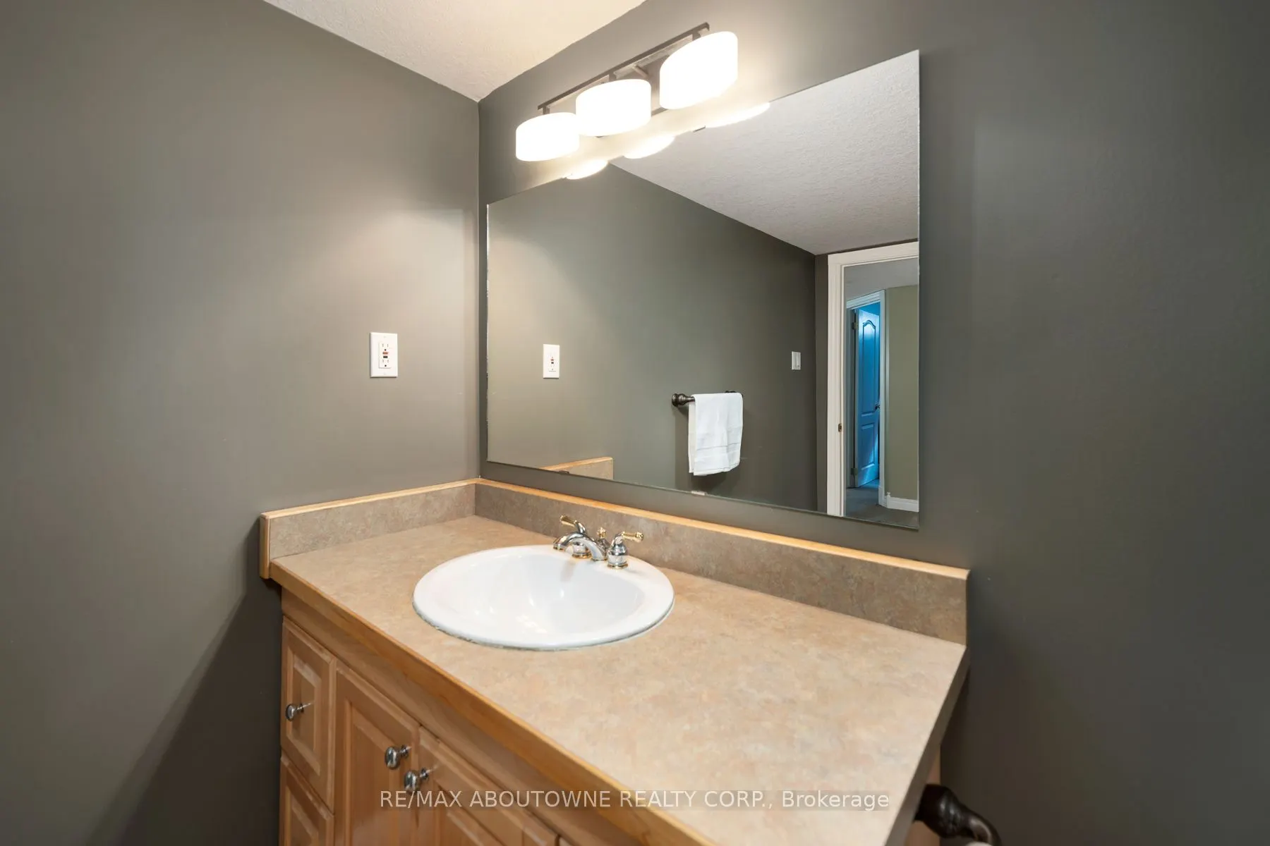 42 Pearwood Court