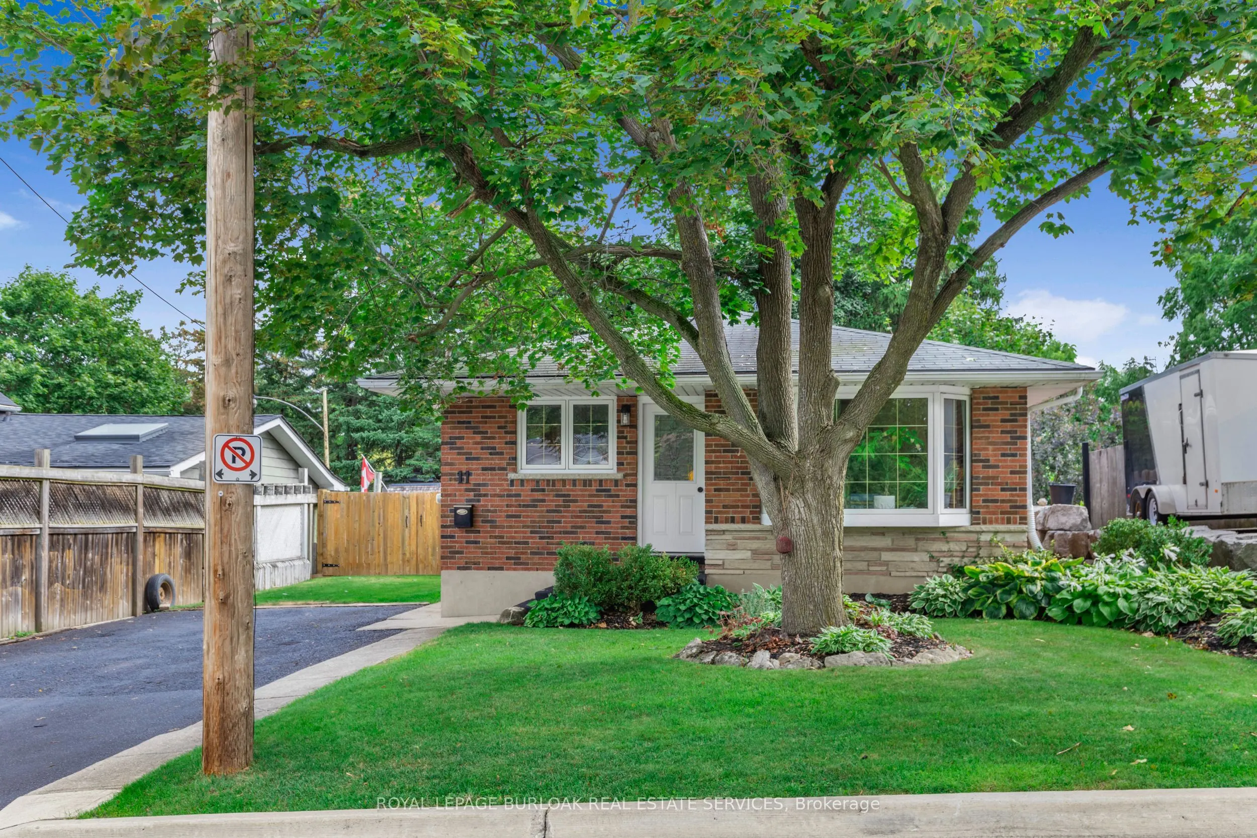 11 Flynn Avenue