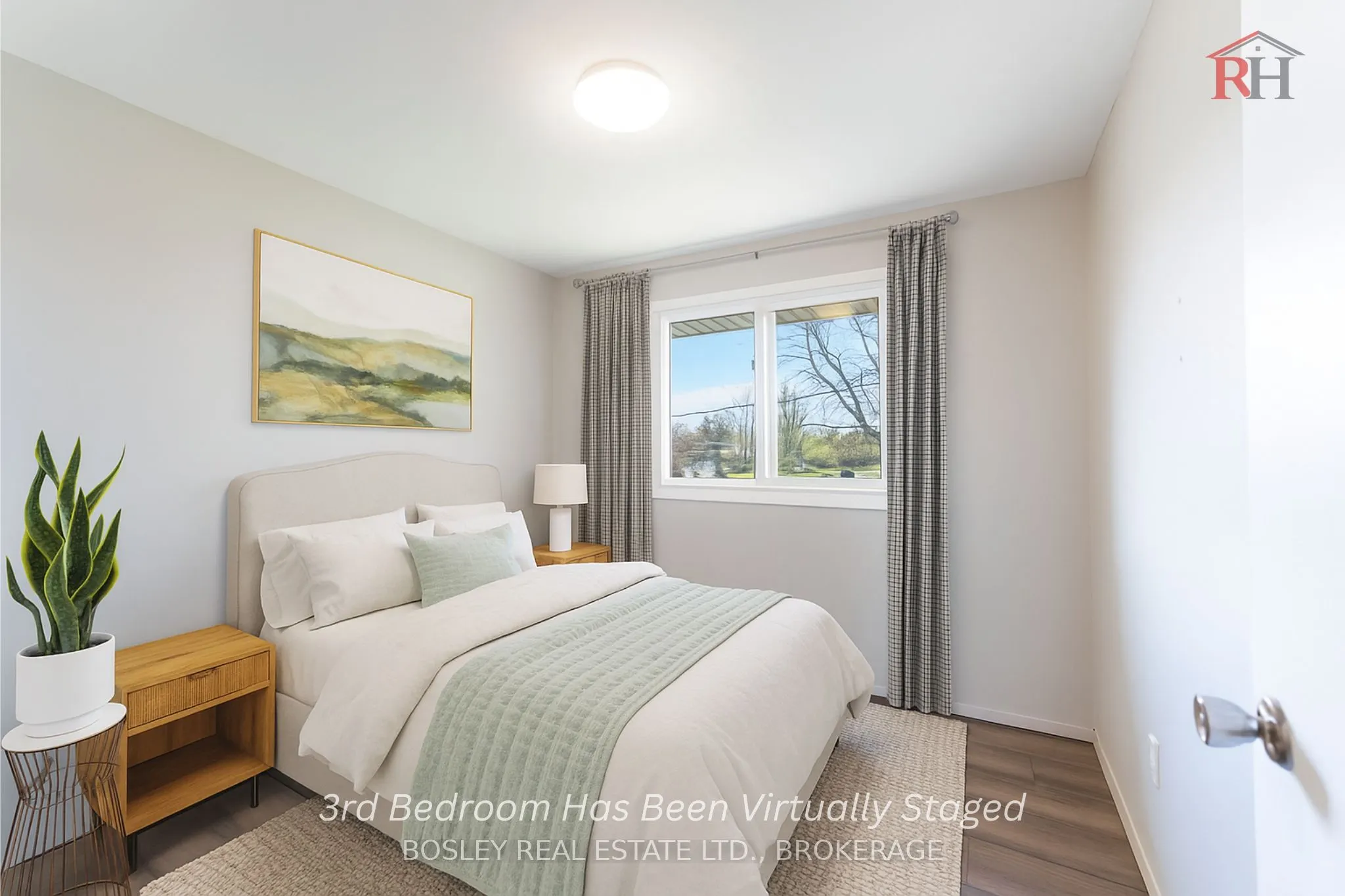 2 CRESCENTWOOD Drive