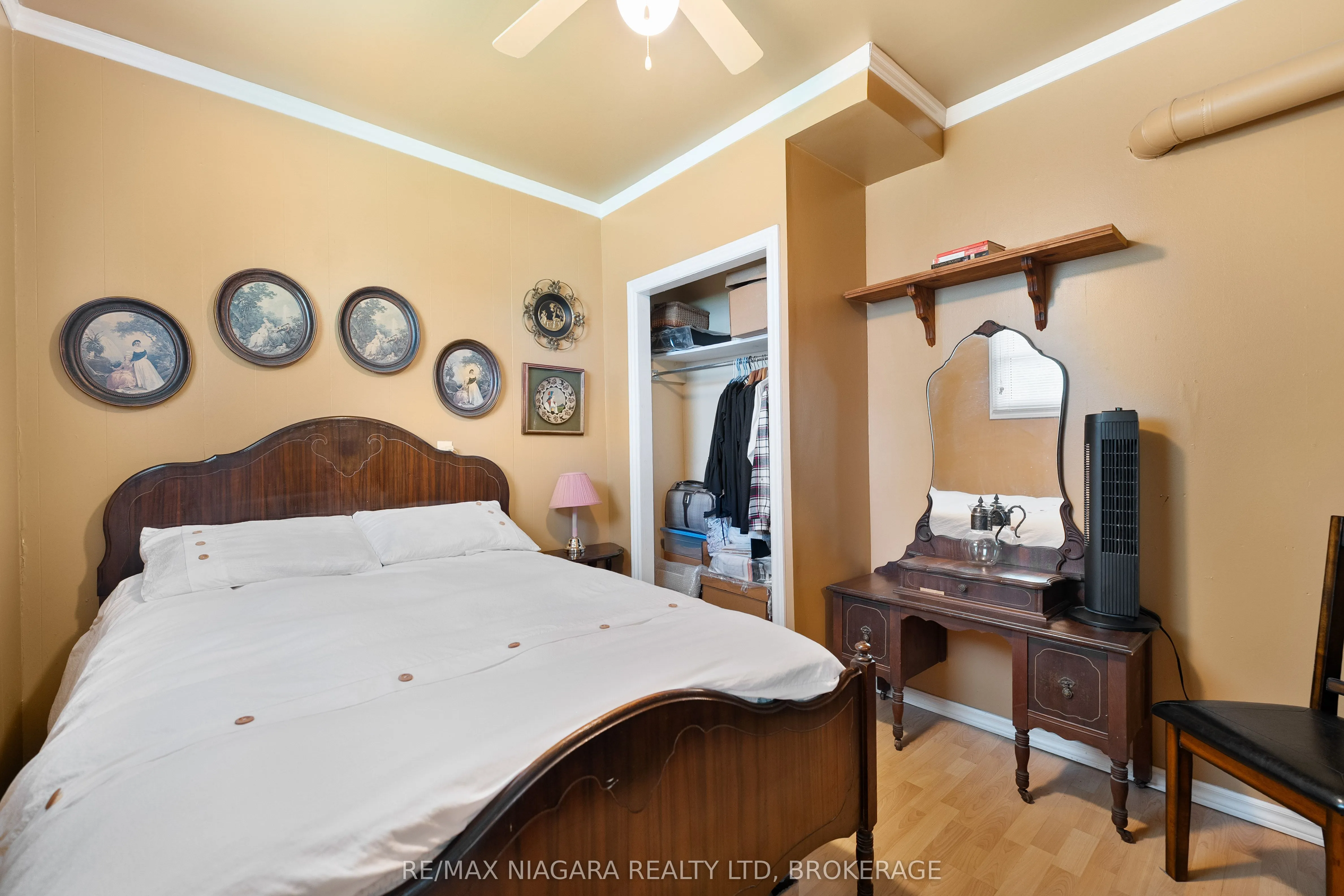 527 Pinecrest Road