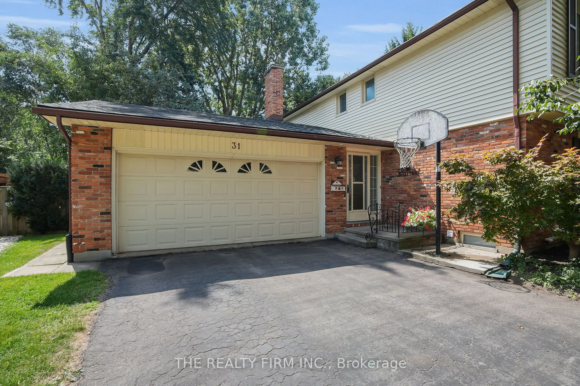 31 Mctaggart Crescent