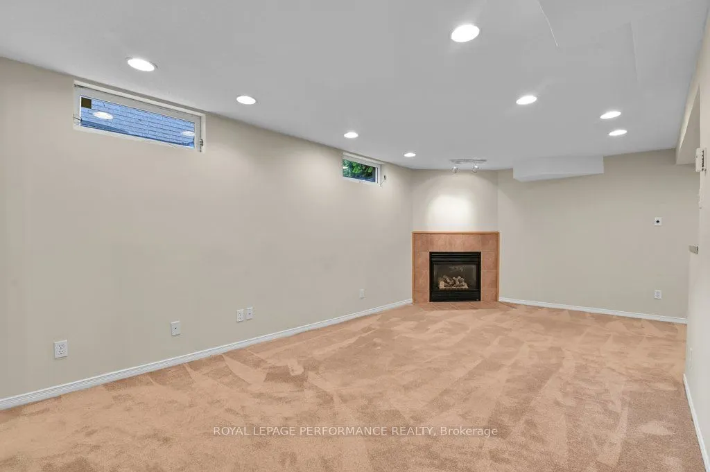 51 Goulding Crescent