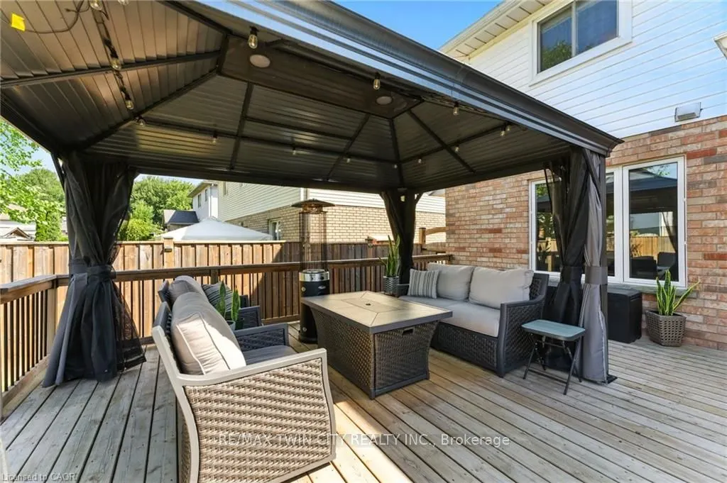 62 Zeller Drive