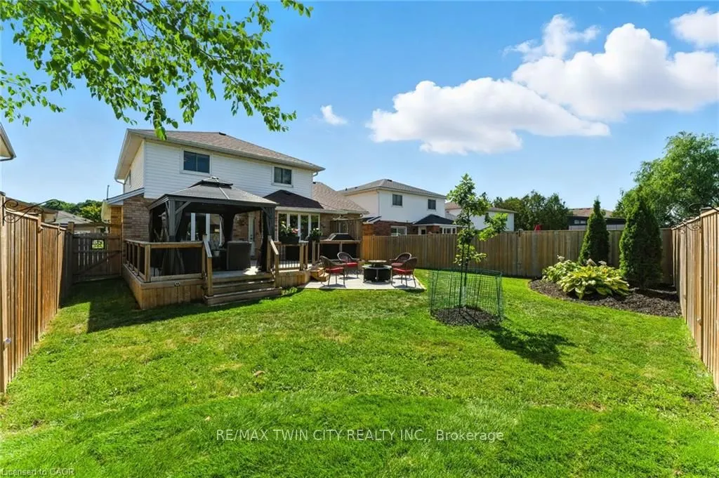 62 Zeller Drive