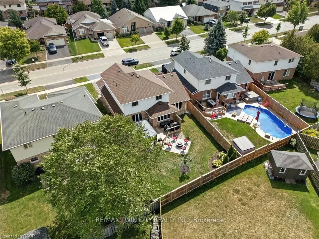62 Zeller Drive
