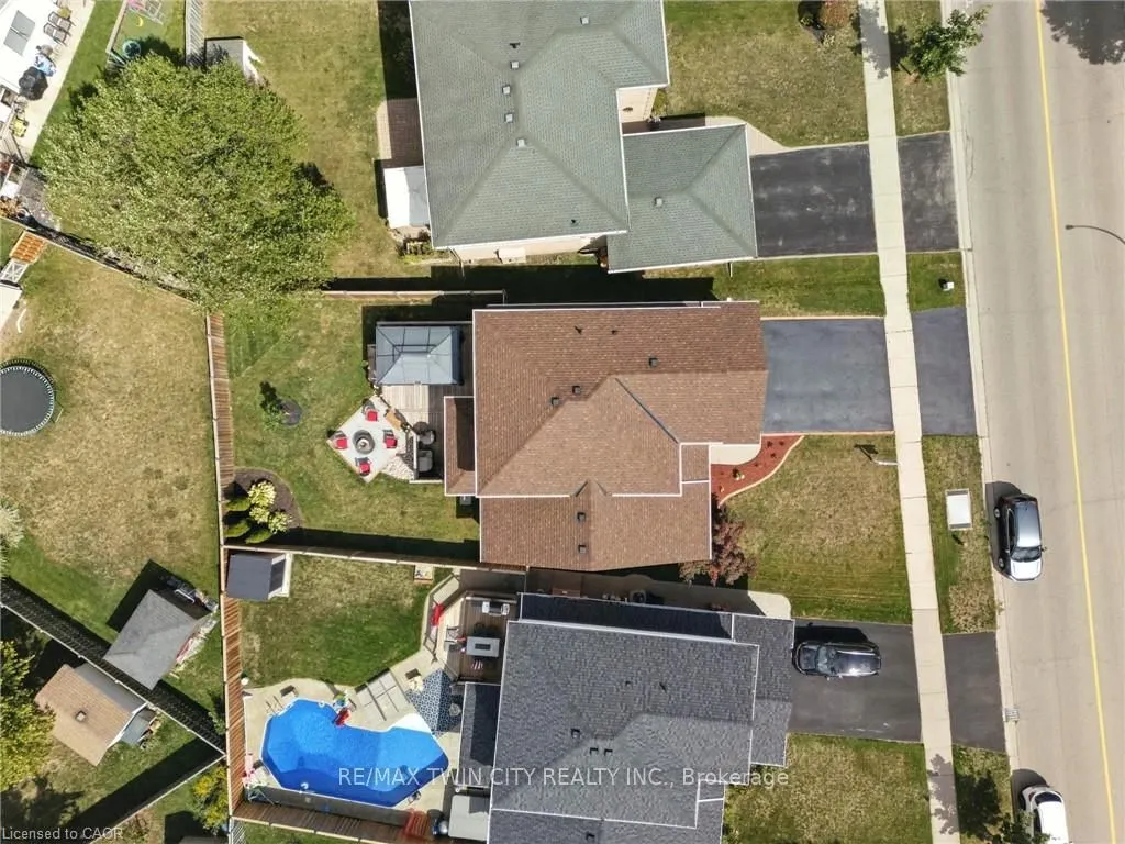 62 Zeller Drive