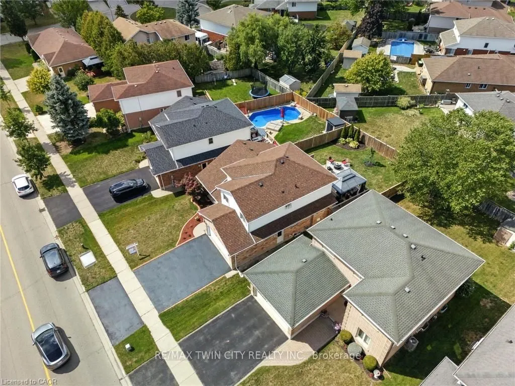 62 Zeller Drive