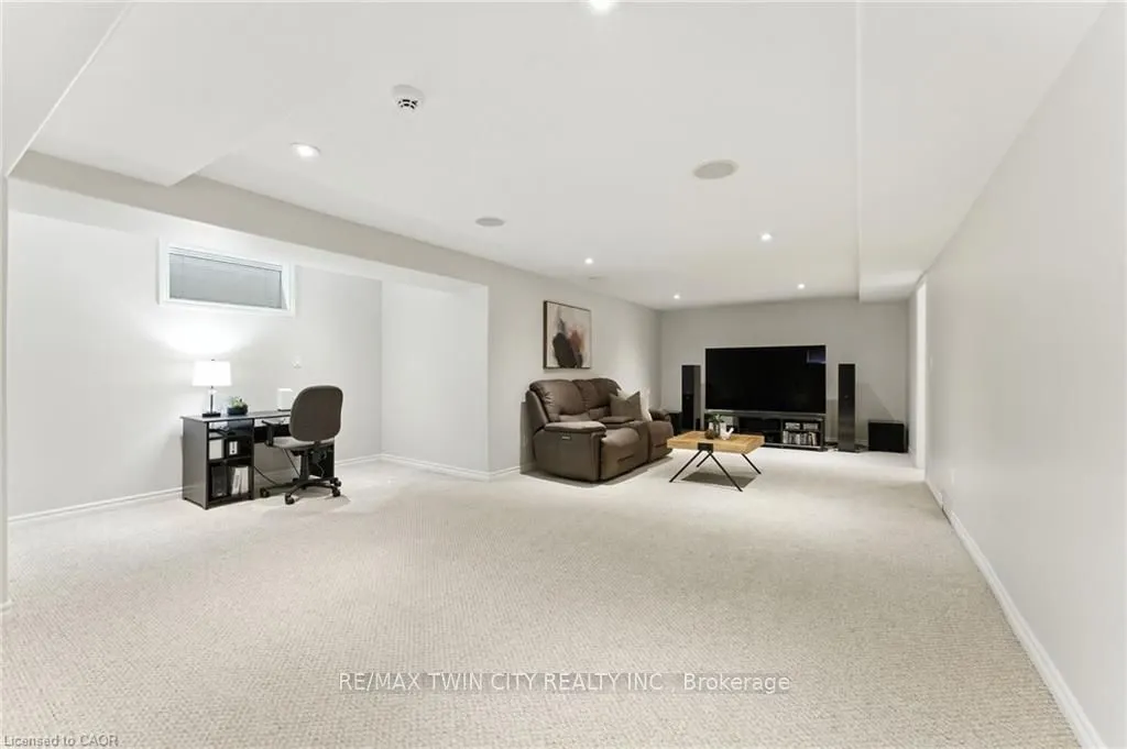 62 Zeller Drive