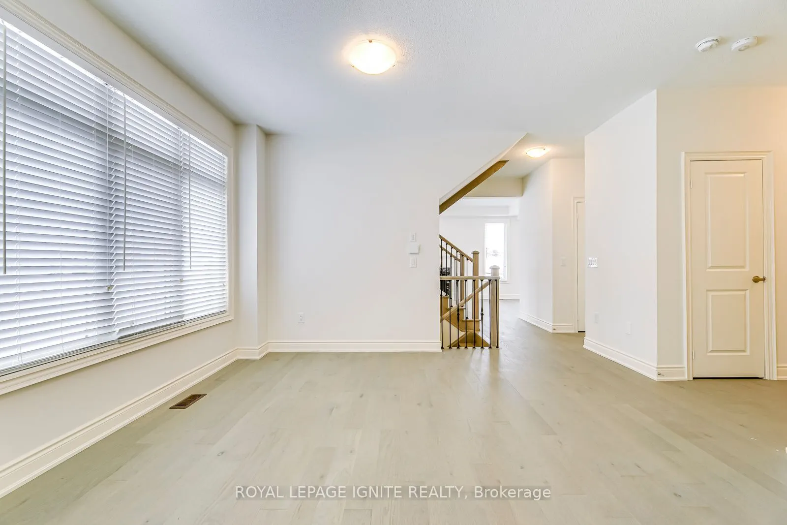 110 Cattail Crescent
