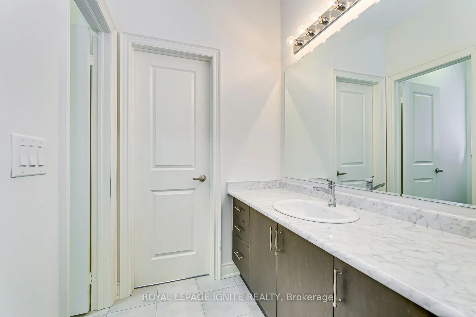 110 Cattail Crescent