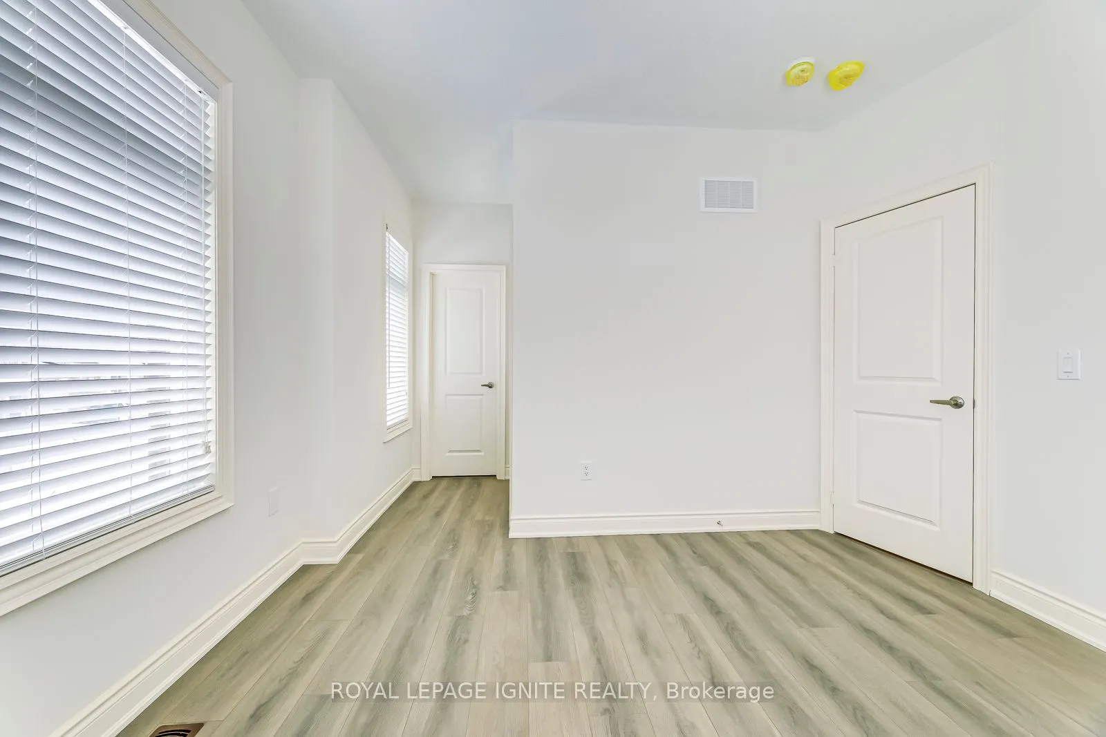 110 Cattail Crescent