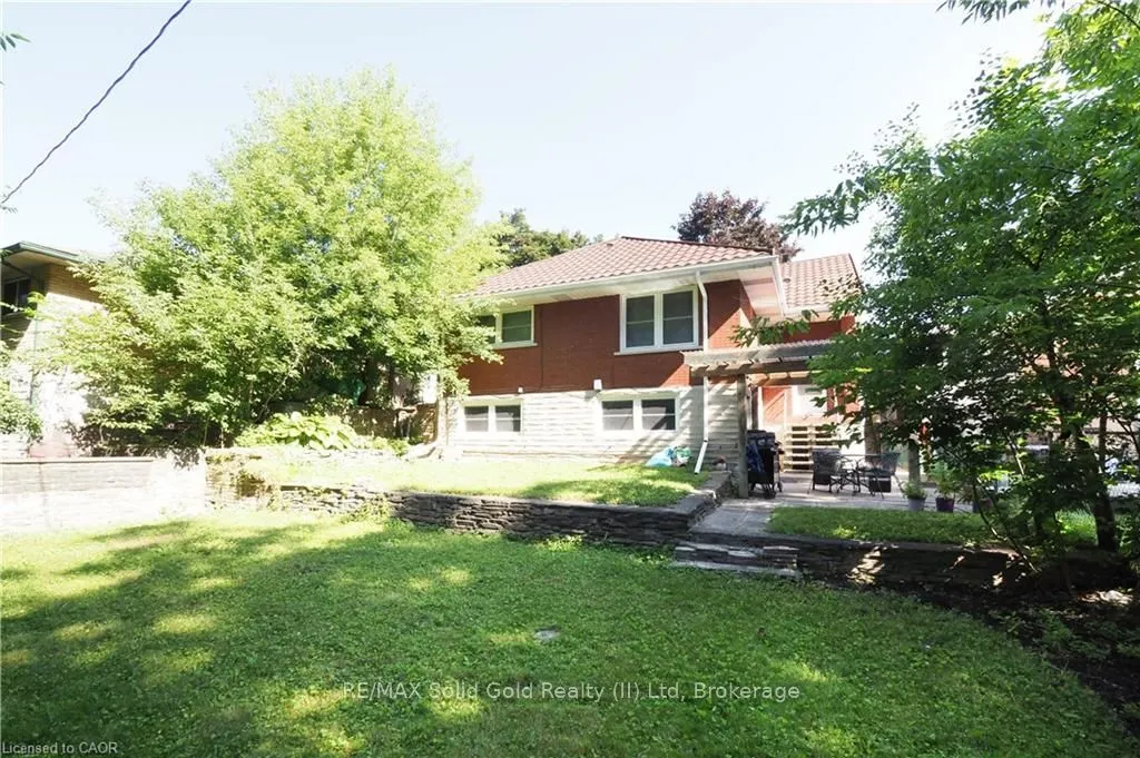 172 Elgin Crescent