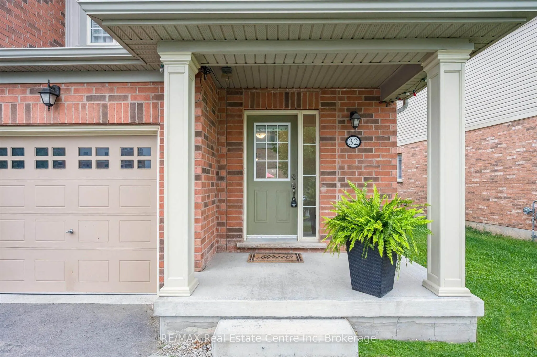 32 Skinner Drive