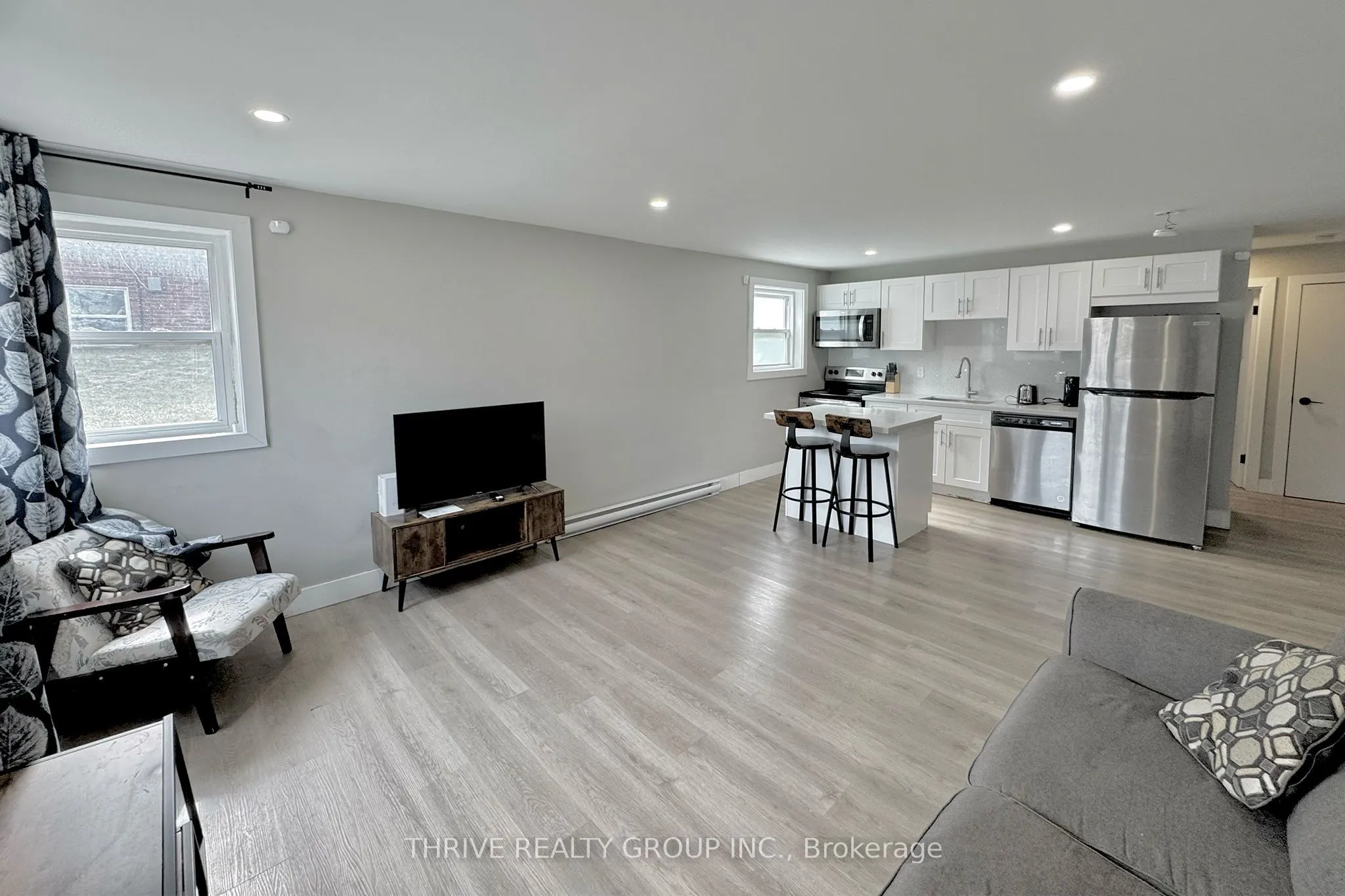100 King Edward Avenue, #3