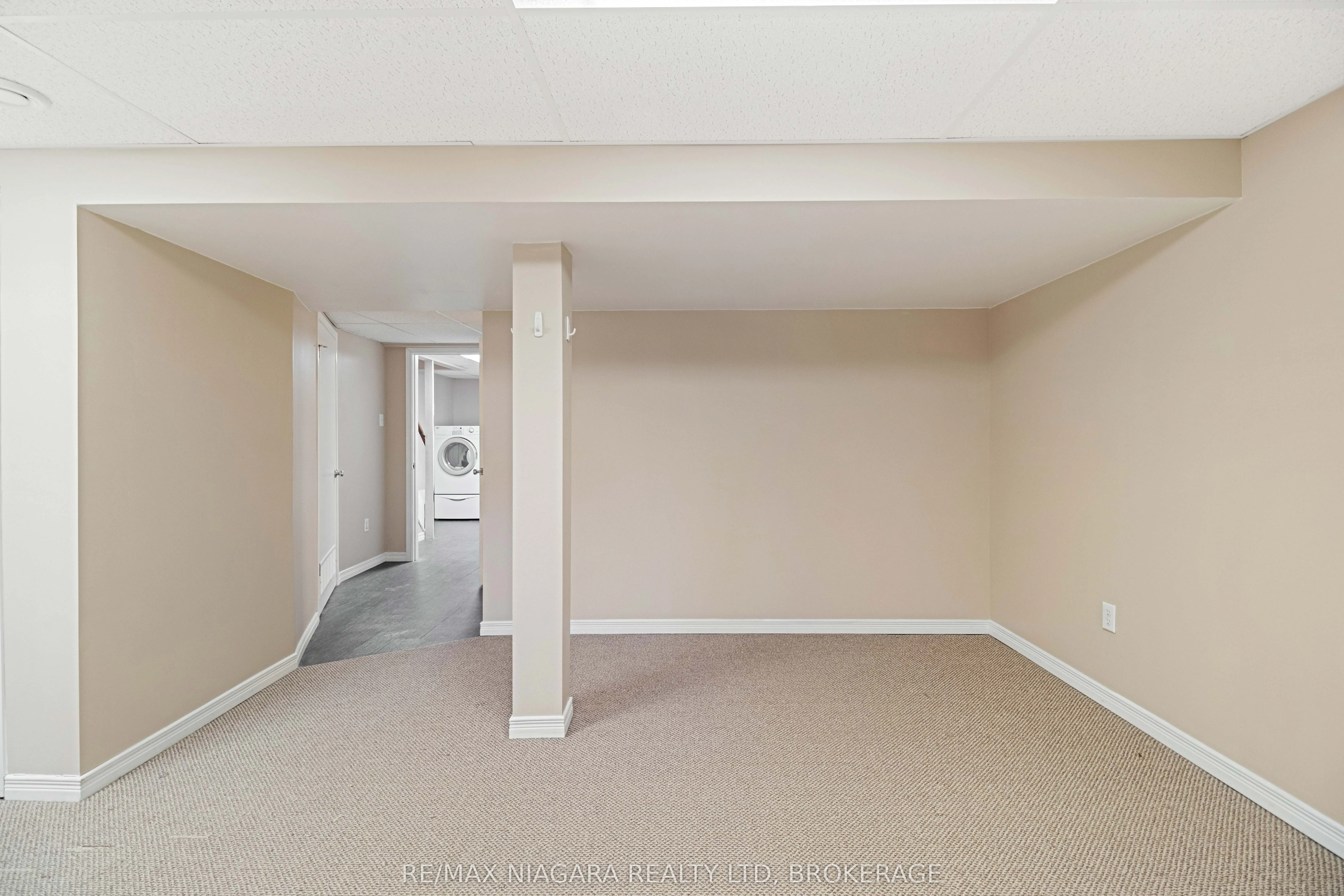 18 Julie Drive