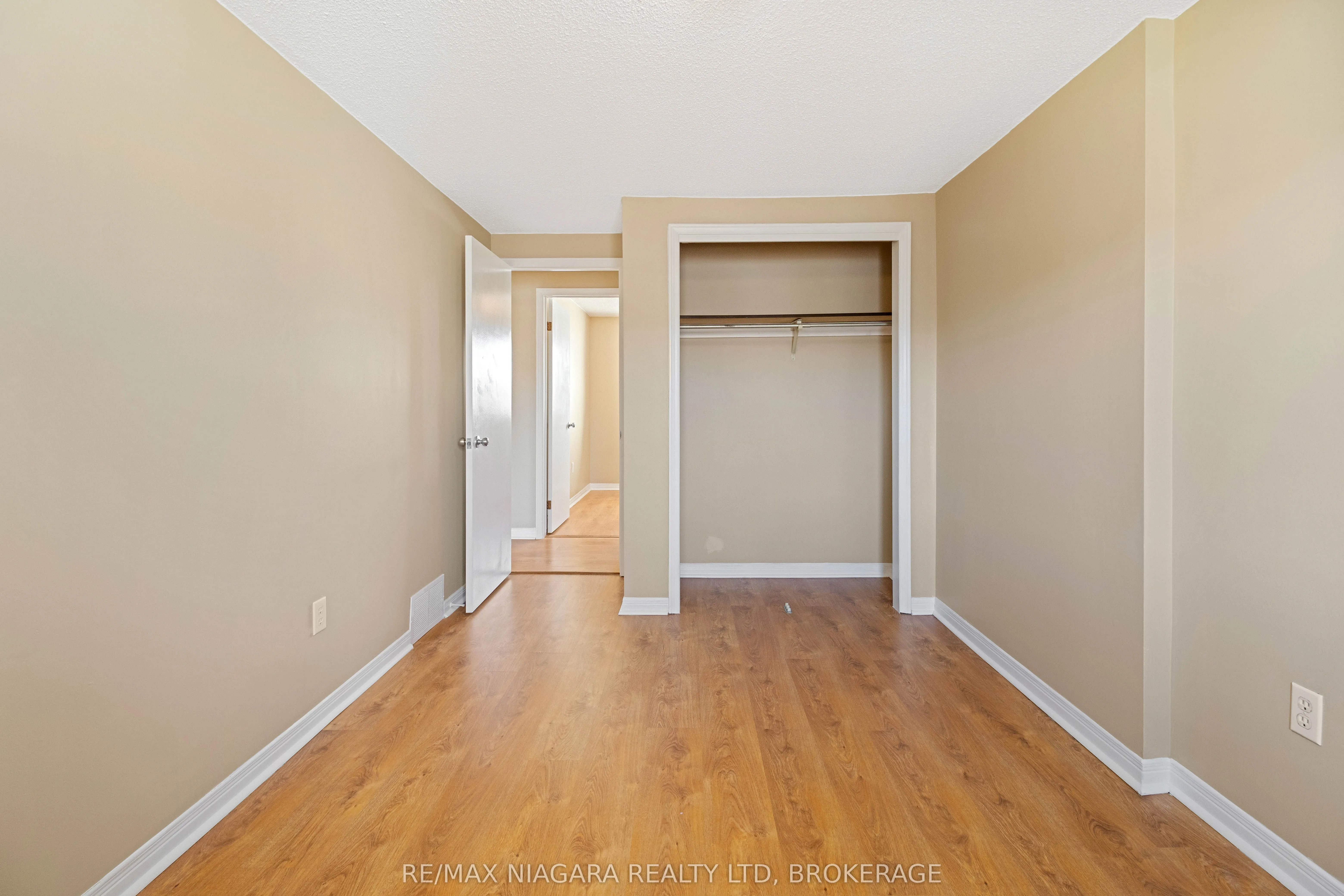 18 Julie Drive