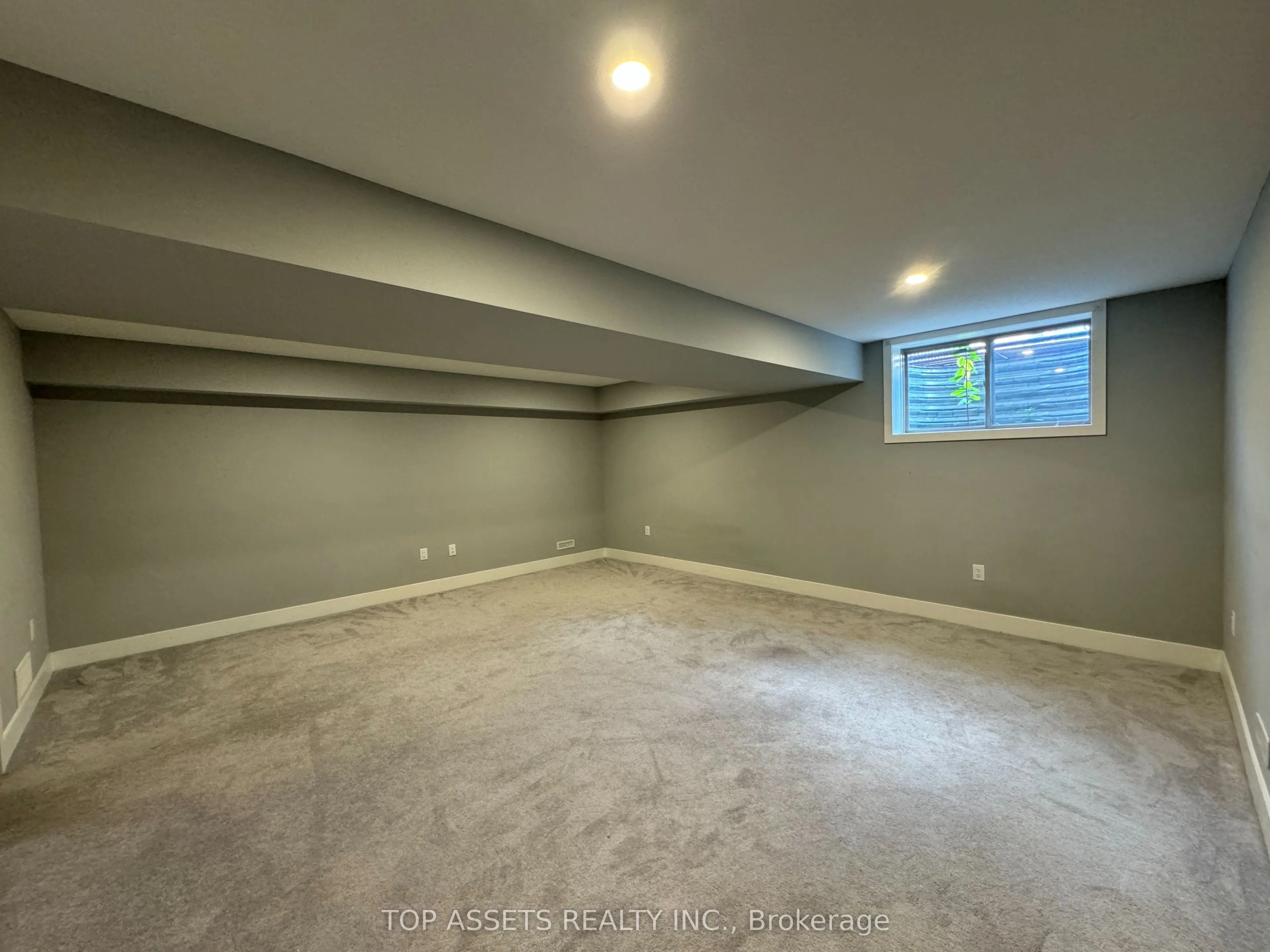 1375 Whetherfield Street, #52