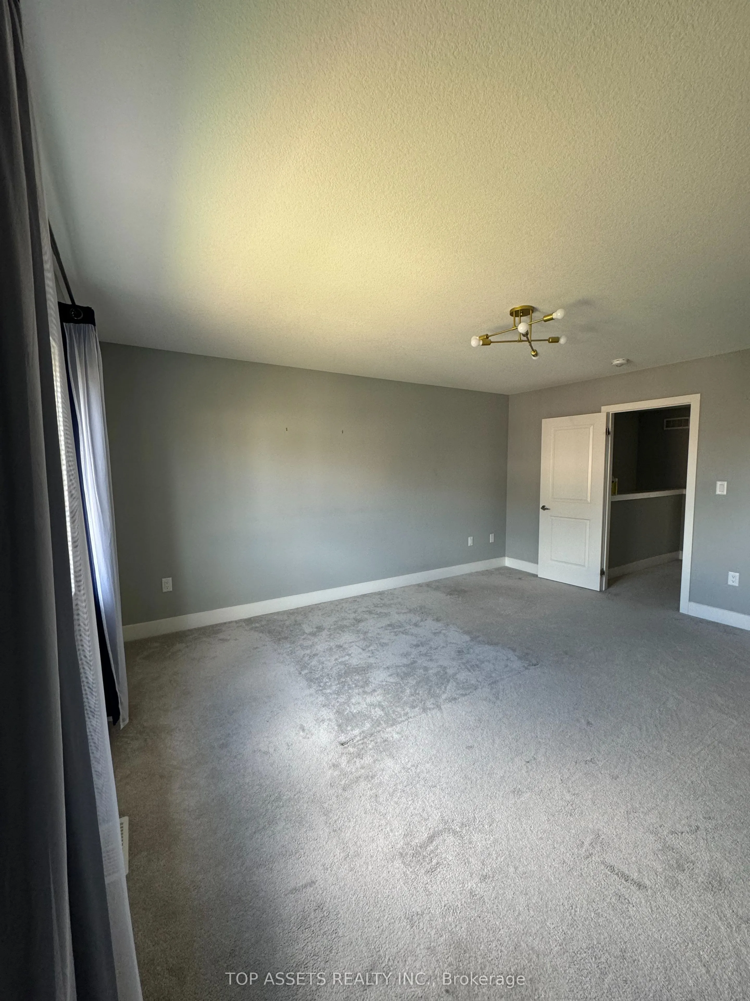 1375 Whetherfield Street, #52