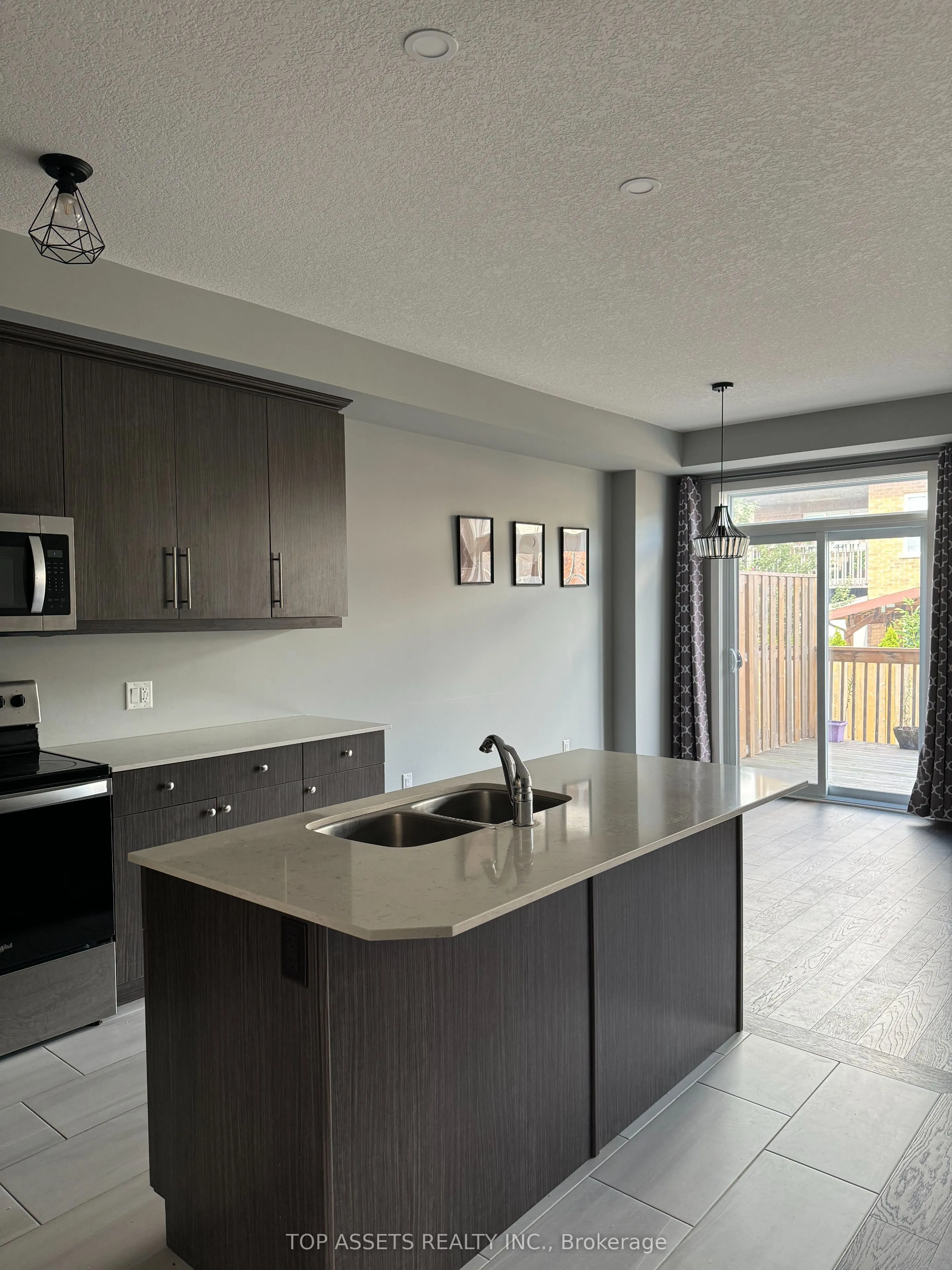 1375 Whetherfield Street, #52