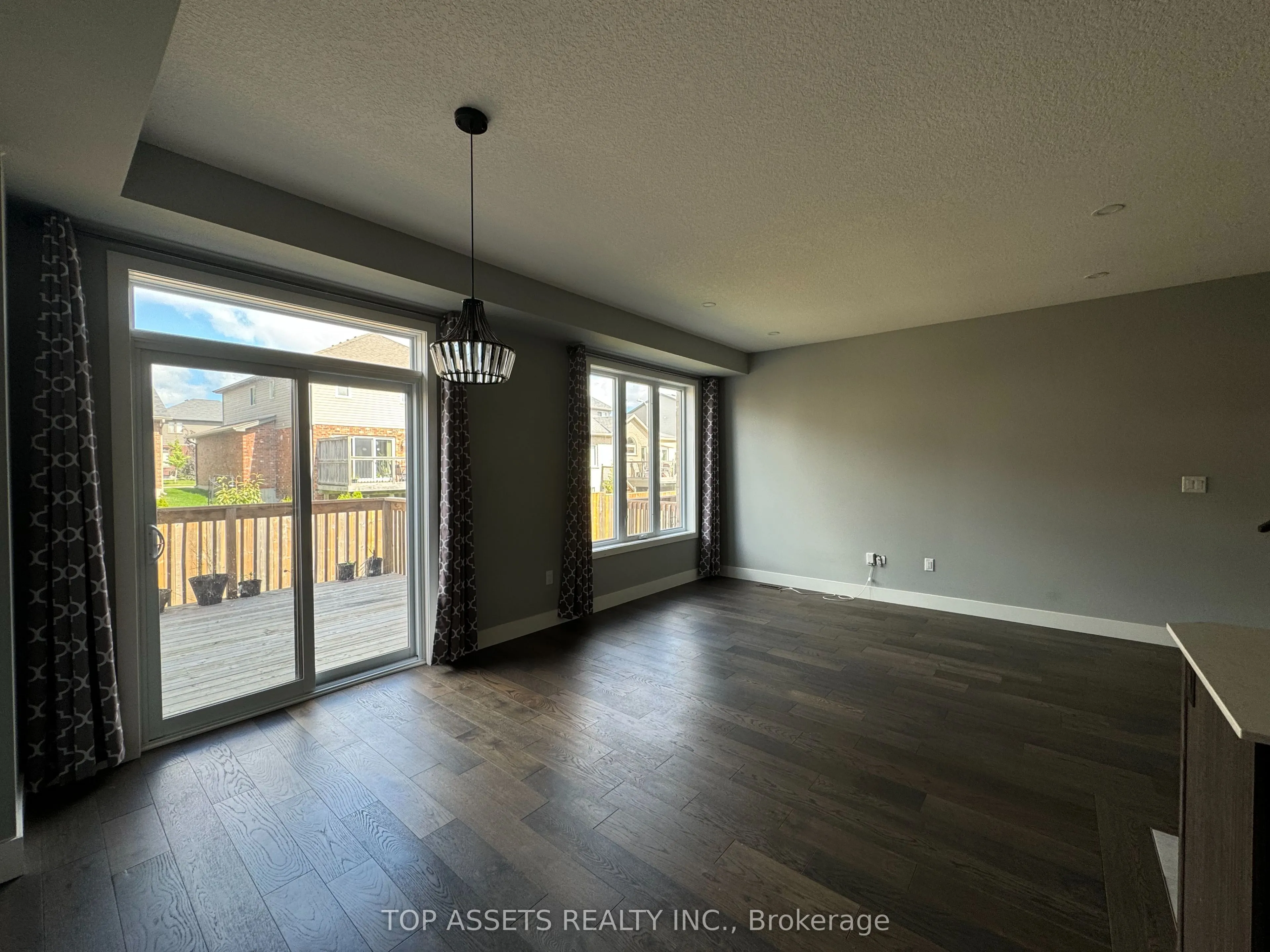 1375 Whetherfield Street, #52