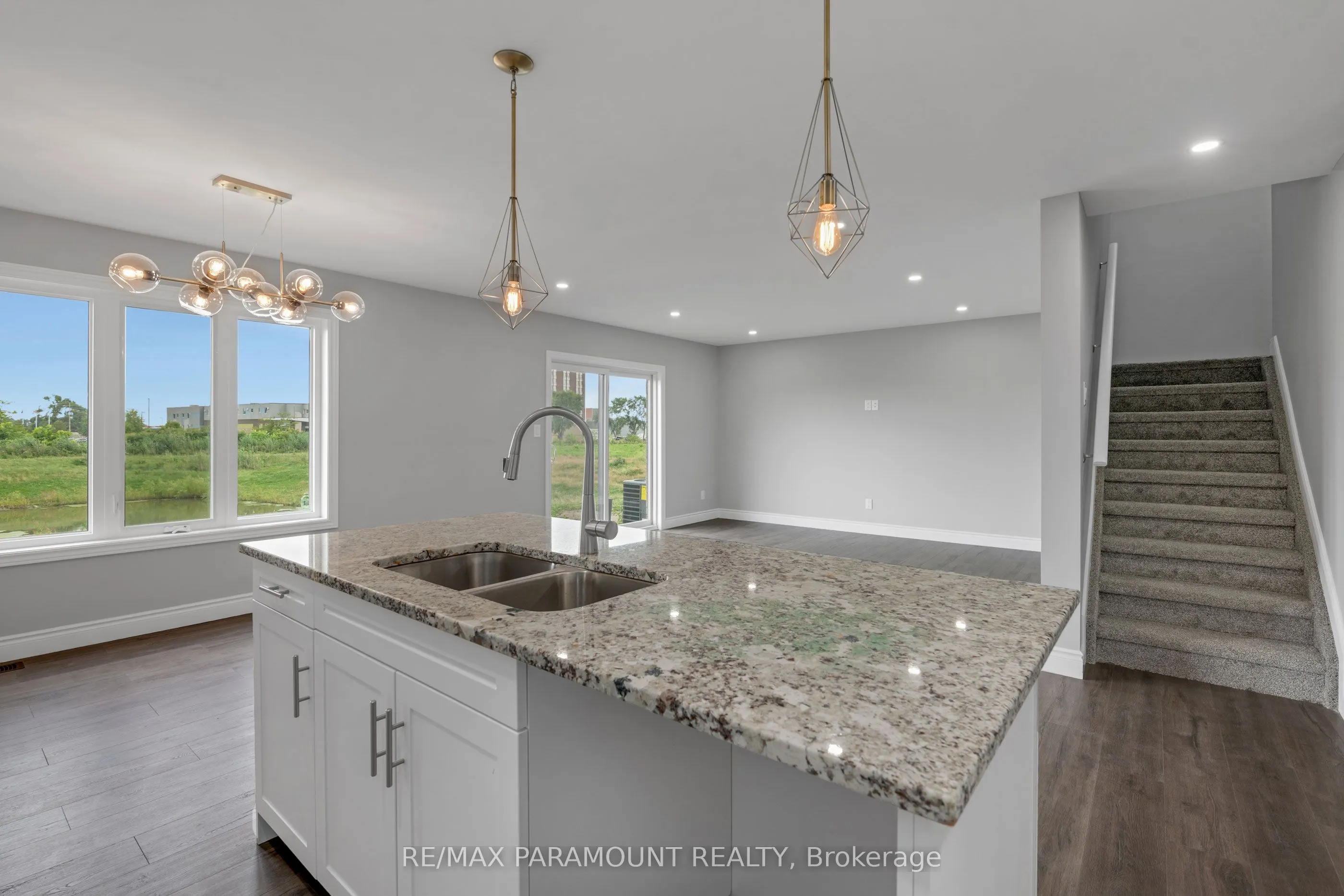 20 Betty Crescent