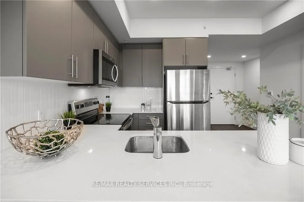 26 Lowes Road, #313