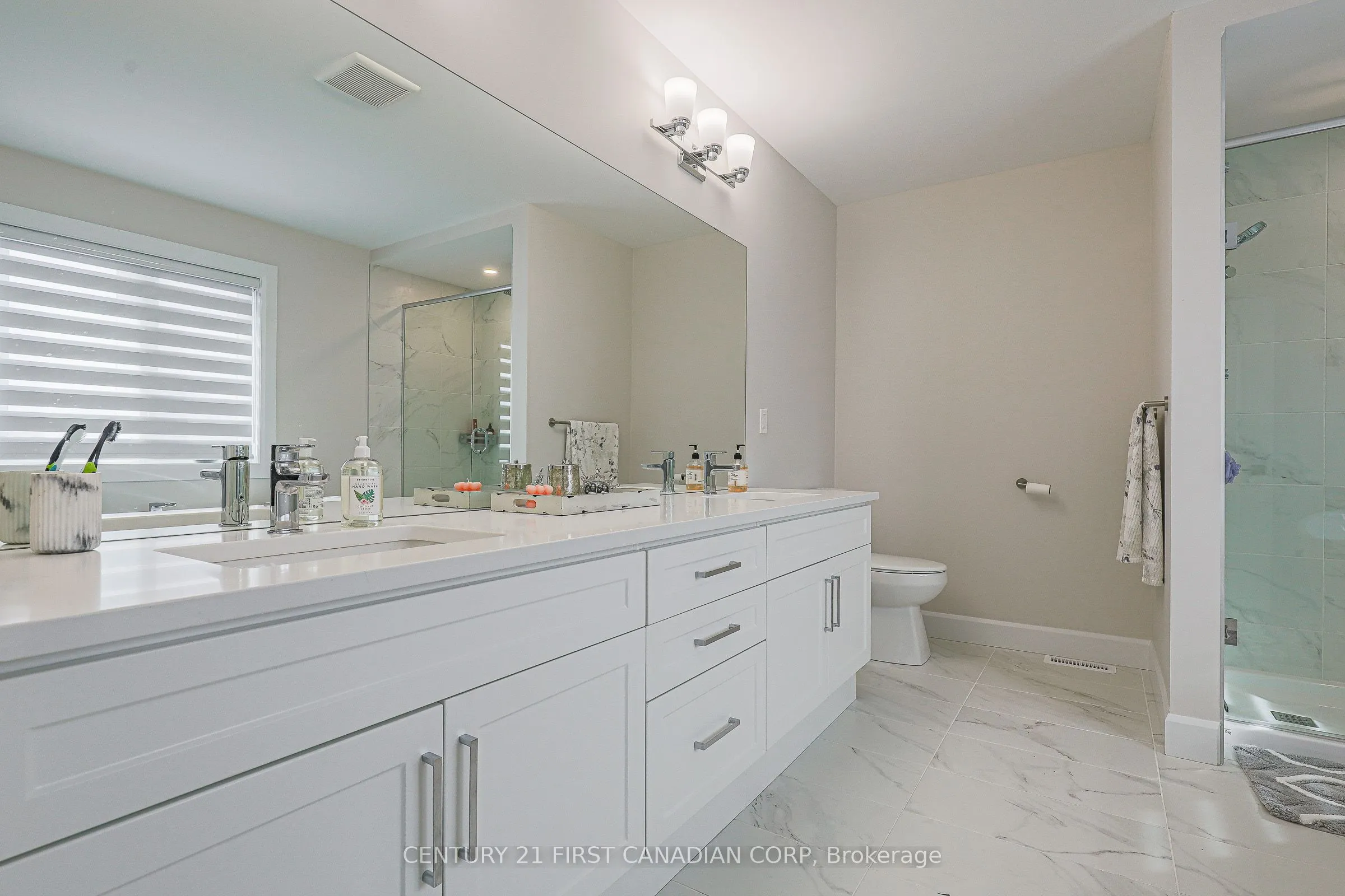 3436 EMILYCARR Lane