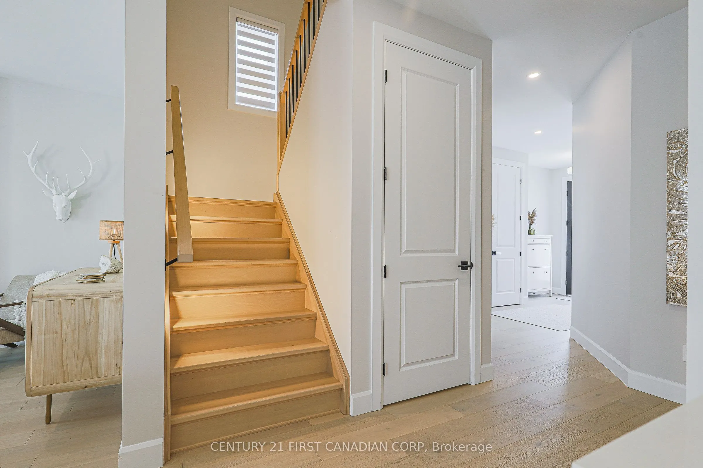 3436 EMILYCARR Lane
