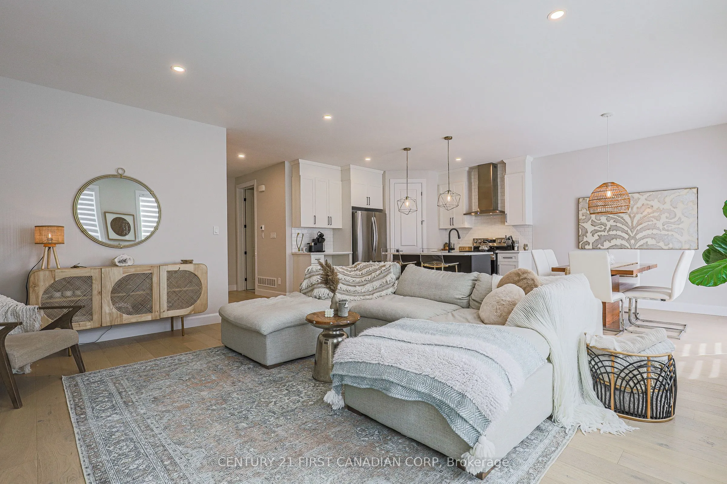 3436 EMILYCARR Lane