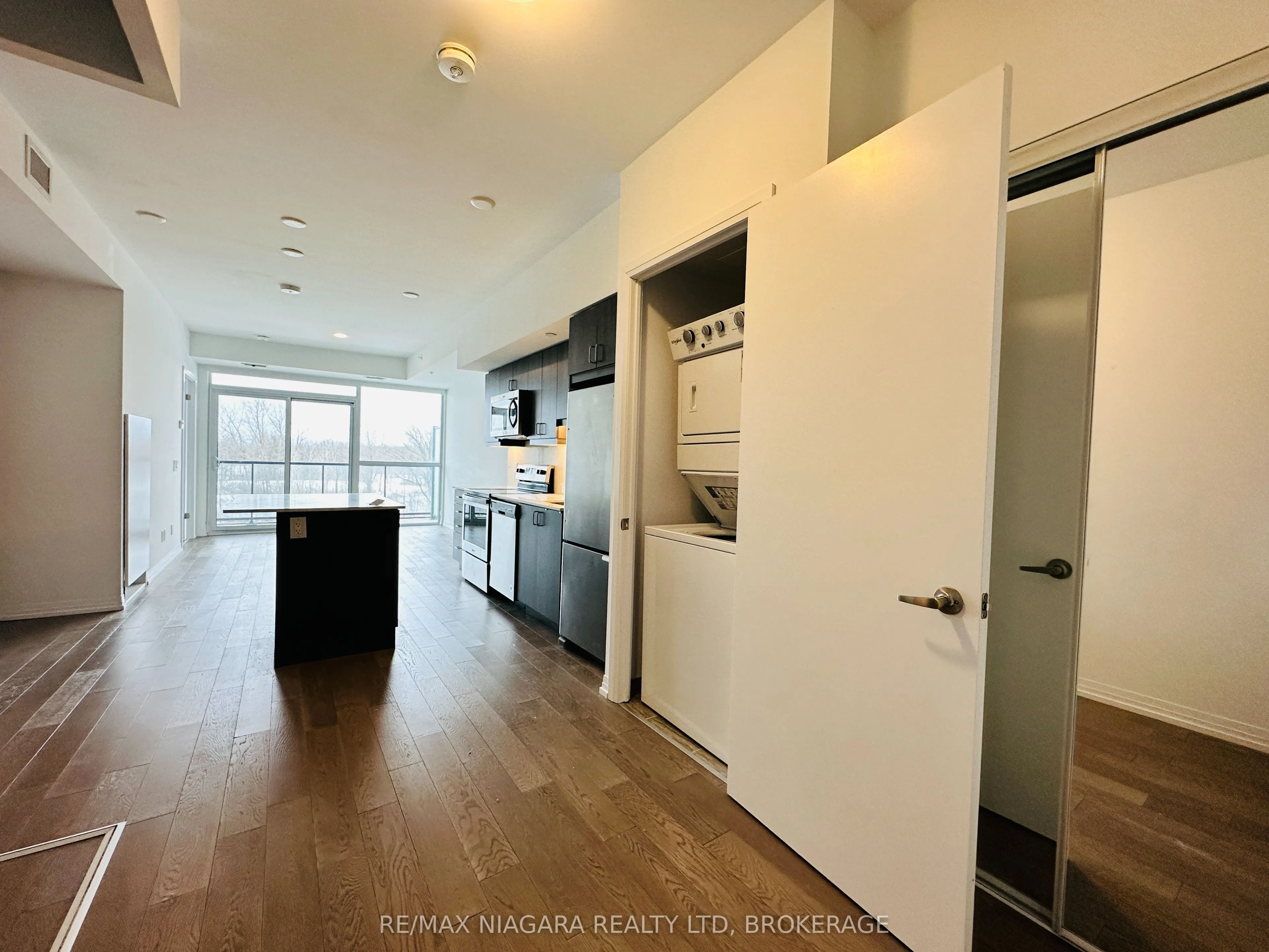 7711 GREEN VISTA Gate, #405