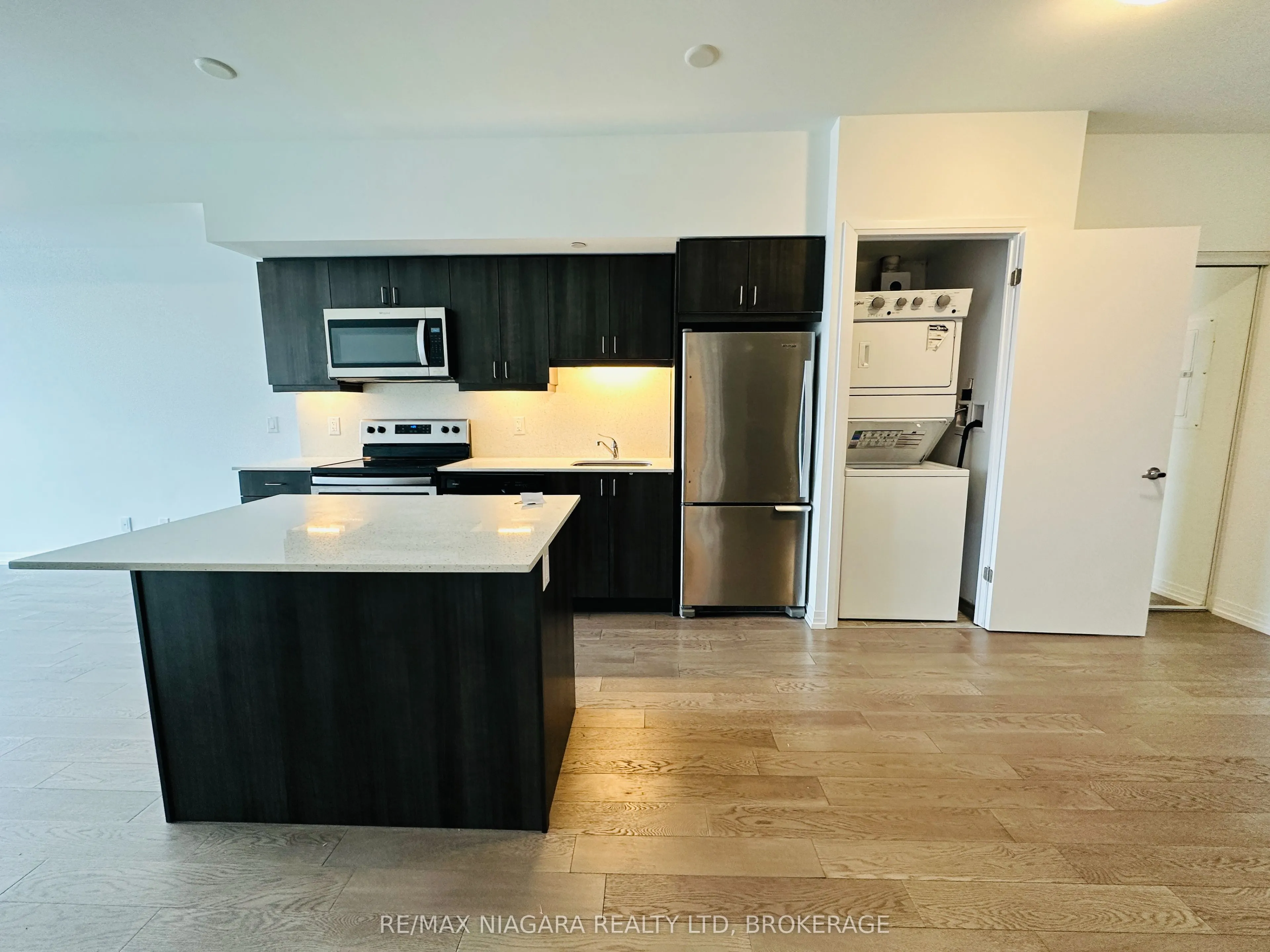 7711 GREEN VISTA Gate, #405