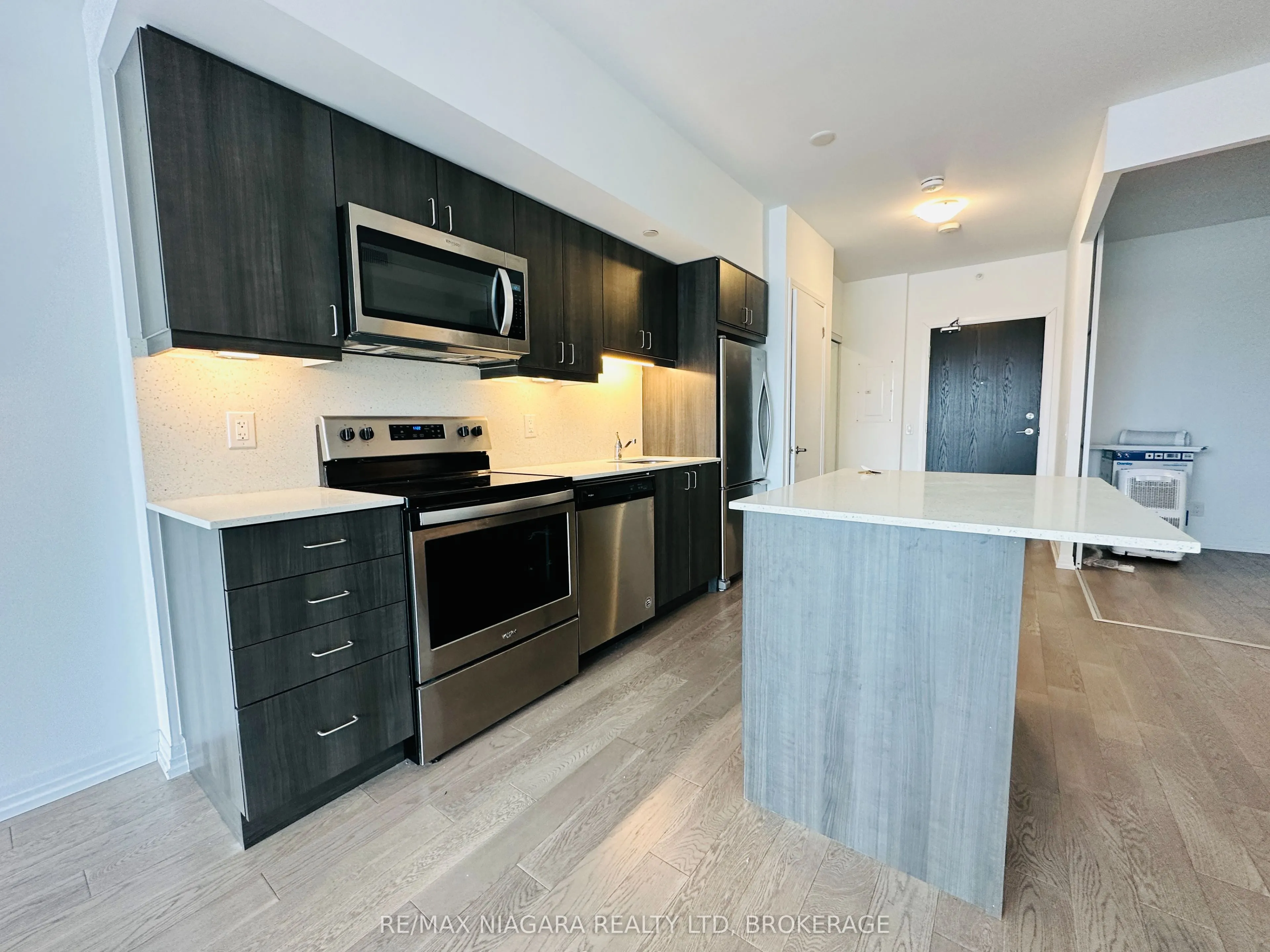 7711 GREEN VISTA Gate, #405