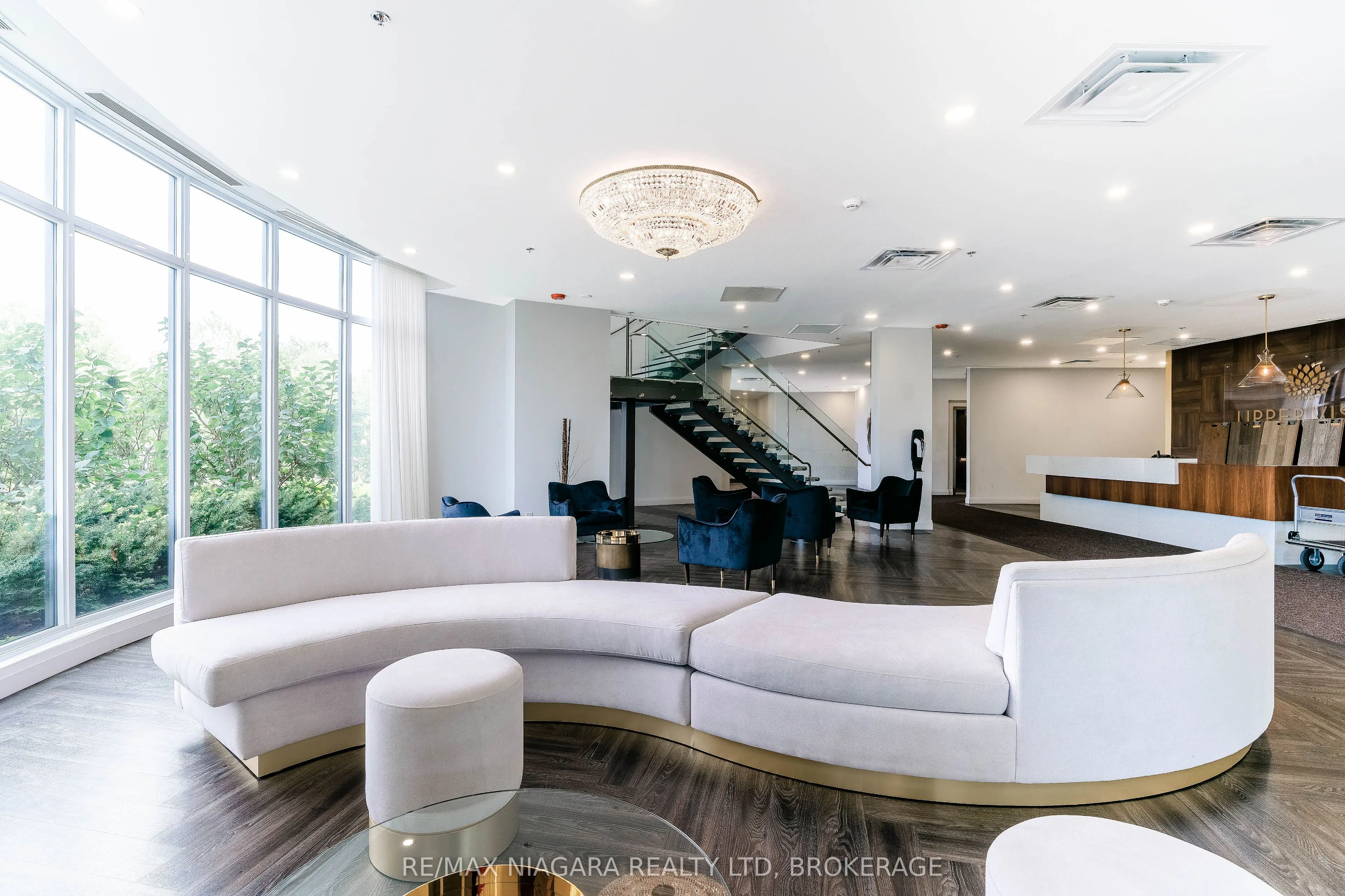 7711 GREEN VISTA Gate, #405